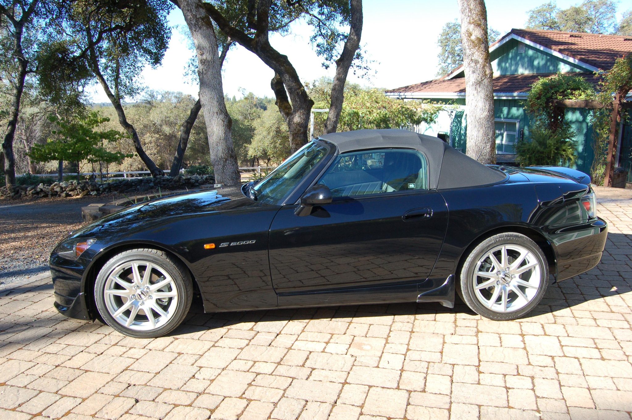 2005 Honda S2000 