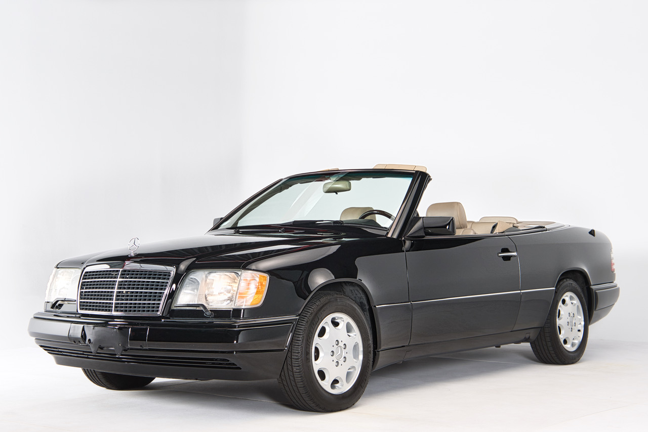 1995 Mercedes-Benz W124 E-Class 