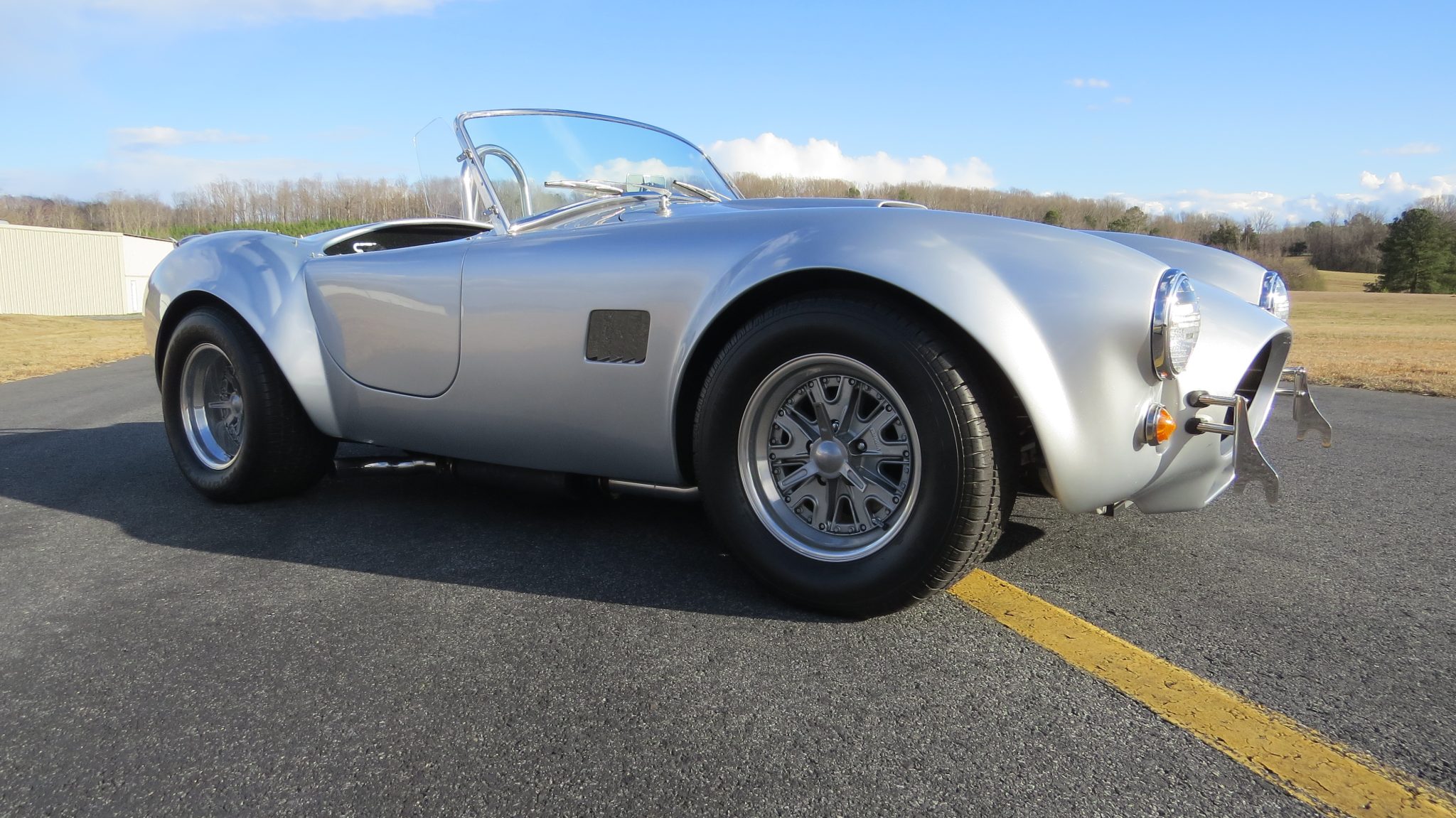 302-Powered Everett-Morrison Cobra Replica 5-Speed