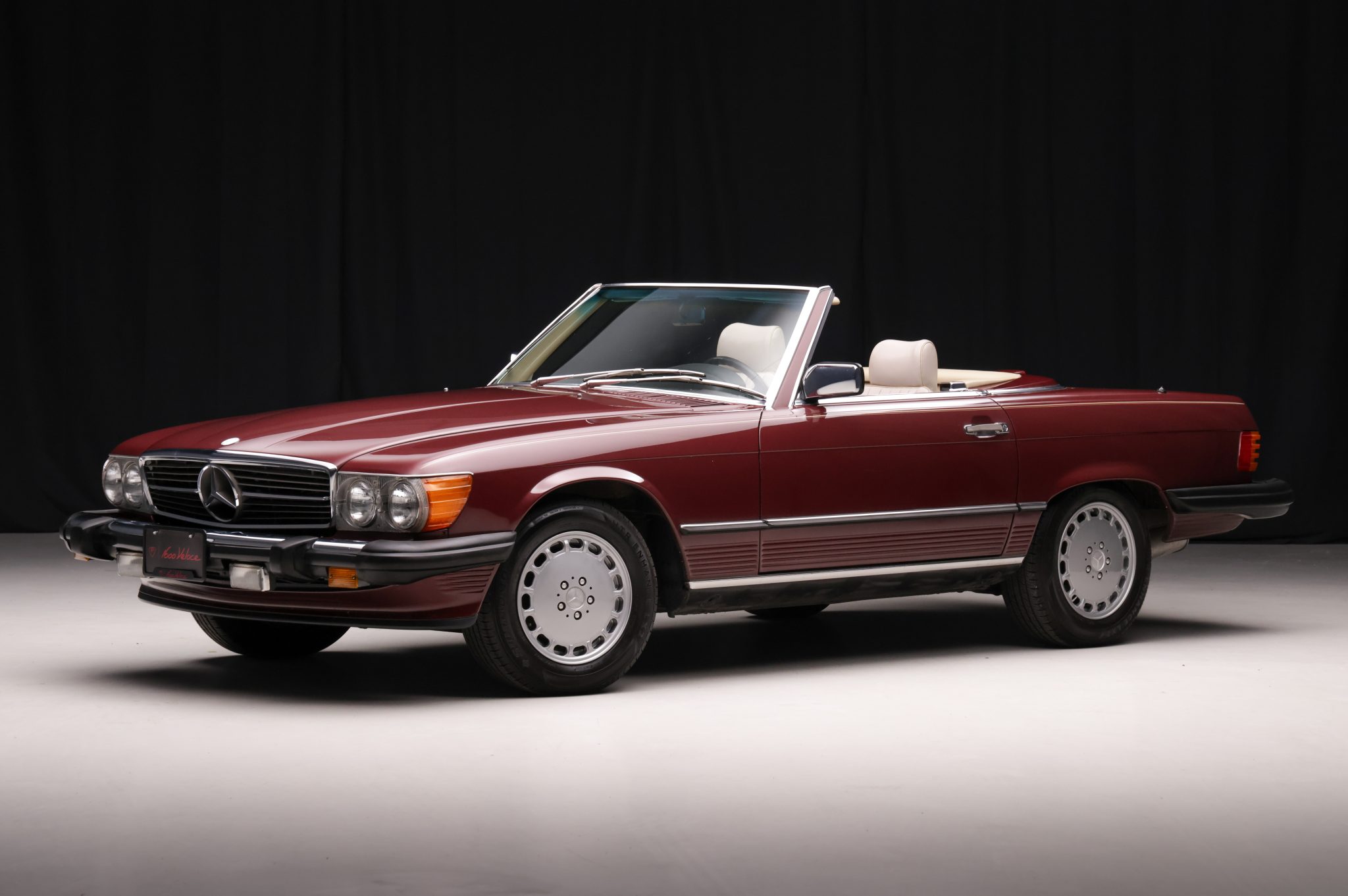 1987 Mercedes-Benz R107 SL 