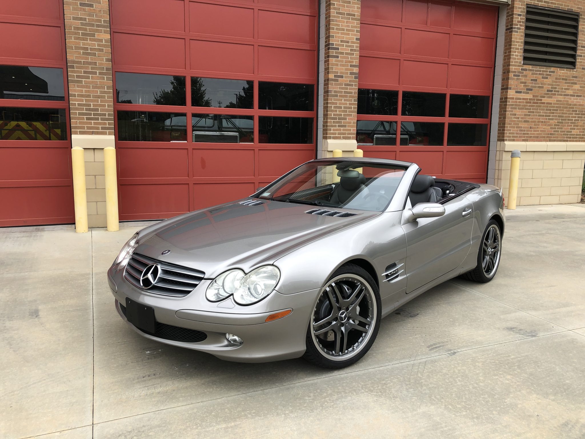 2006 Mercedes-Benz R230 SL 
