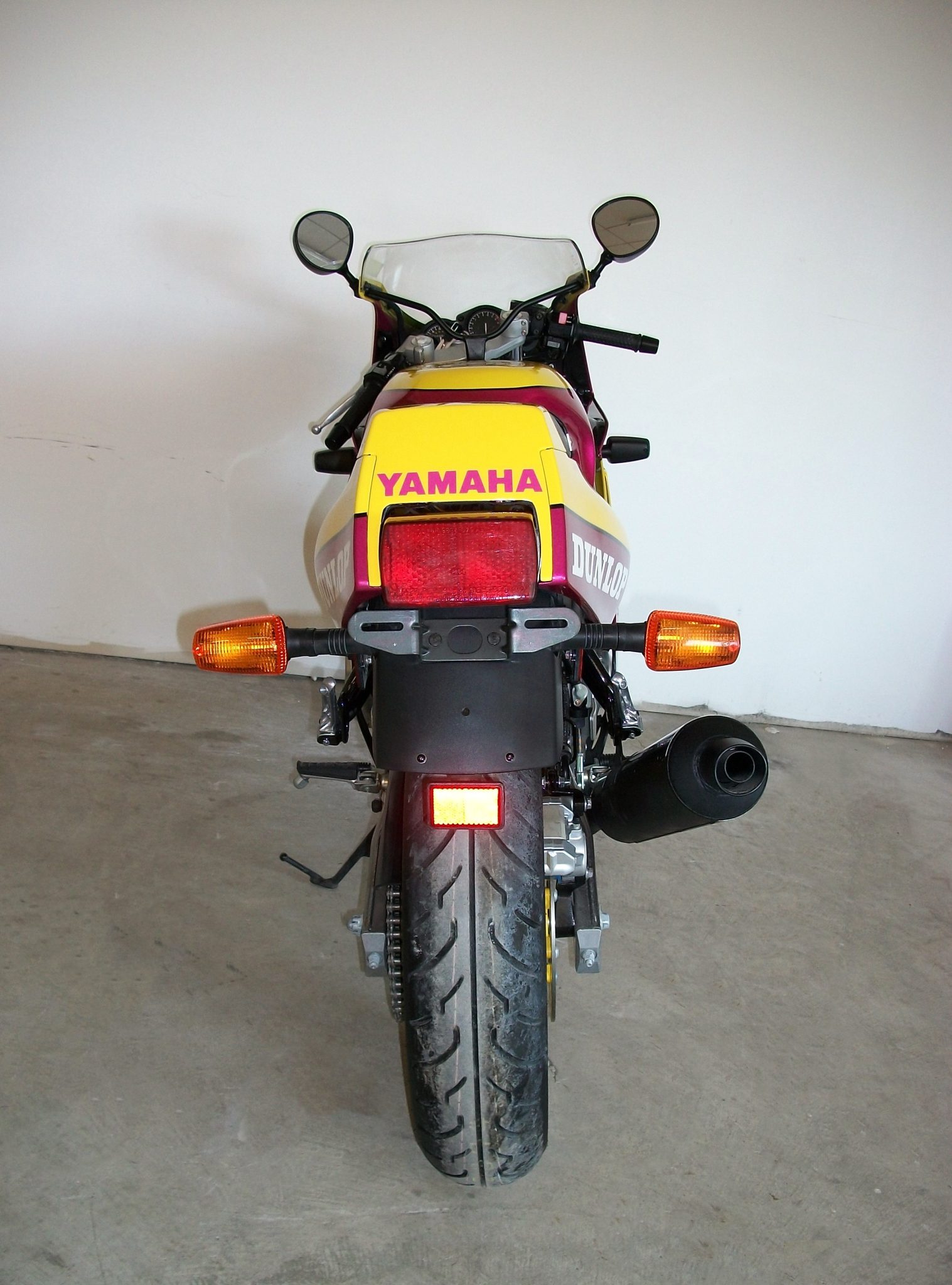 1992 Yamaha FZR600 Vance & Hines Edition 