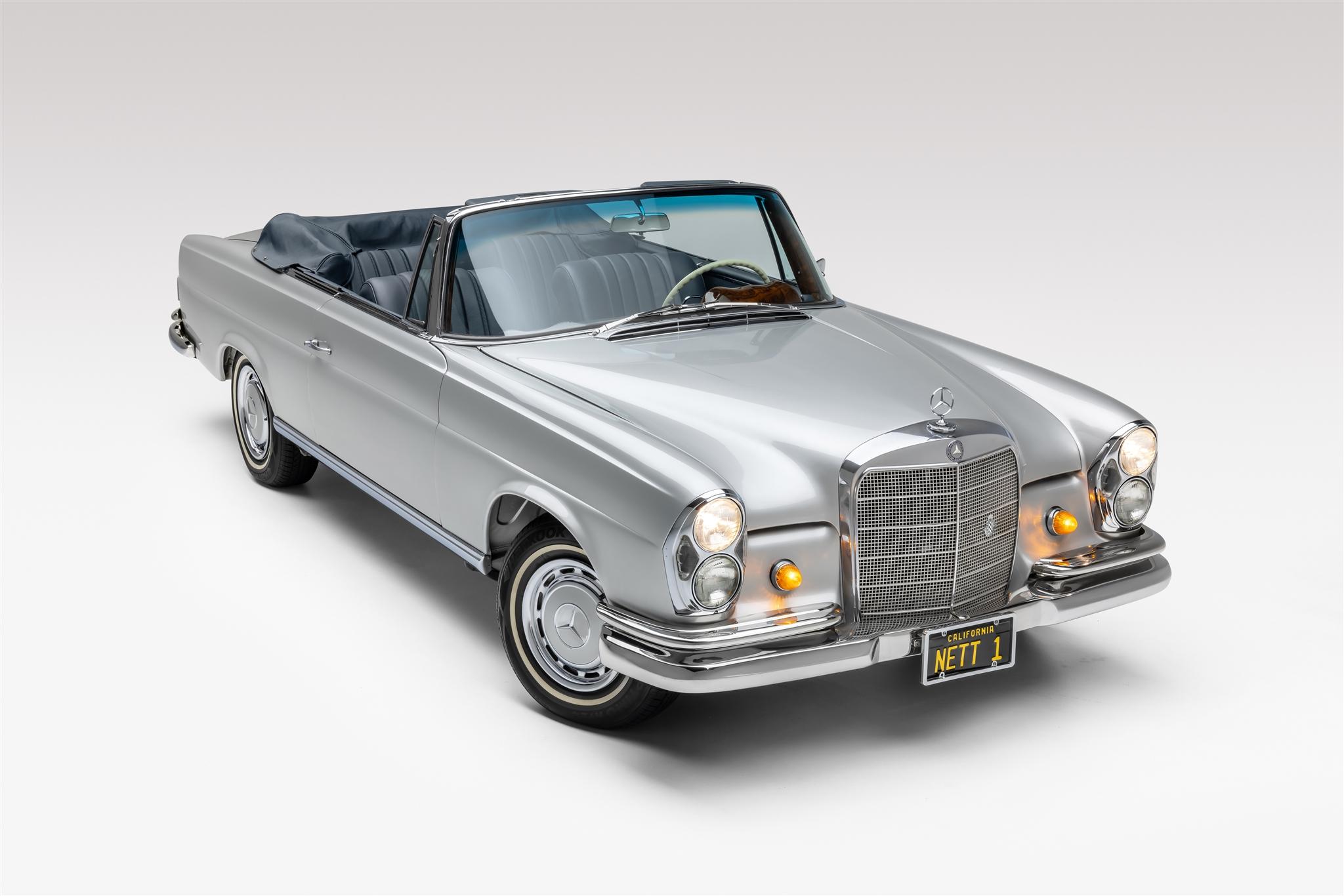 1967 Mercedes-Benz W111 Coupe & Cabriolet 
