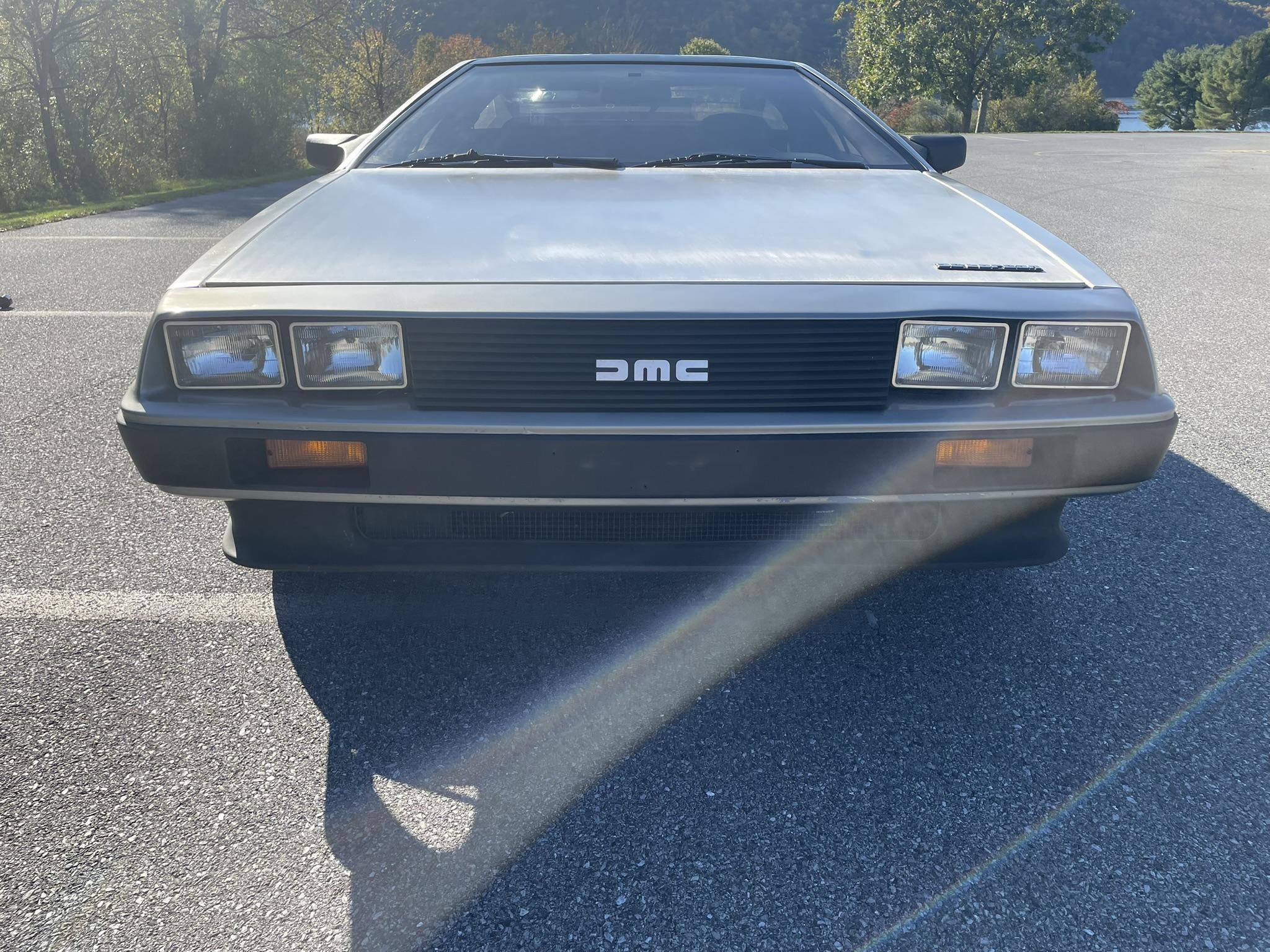 1983 DeLorean DMC-12 