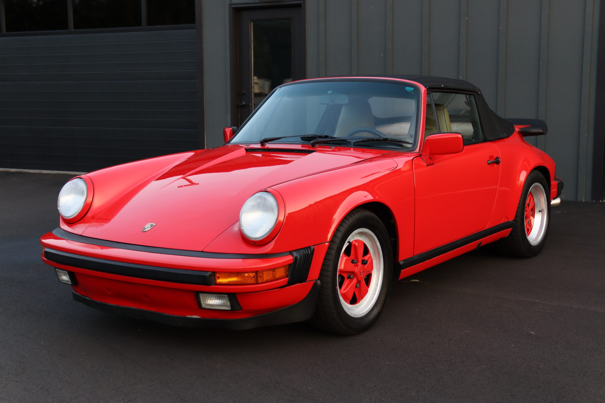 1989 Porsche 911 Carrera 3.2 