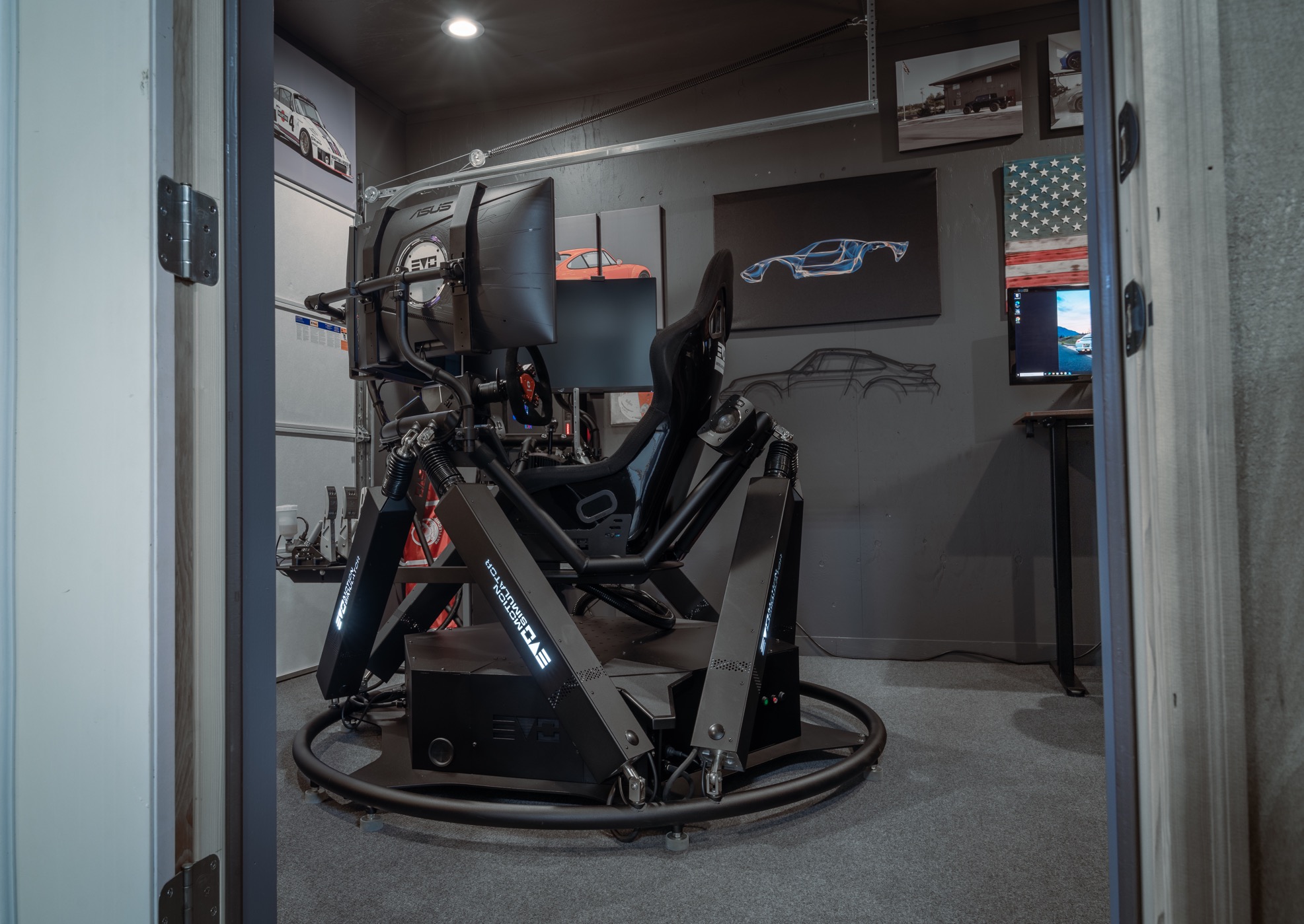 Evolve Motorsport Ultimate 6DOF Racing Simulator