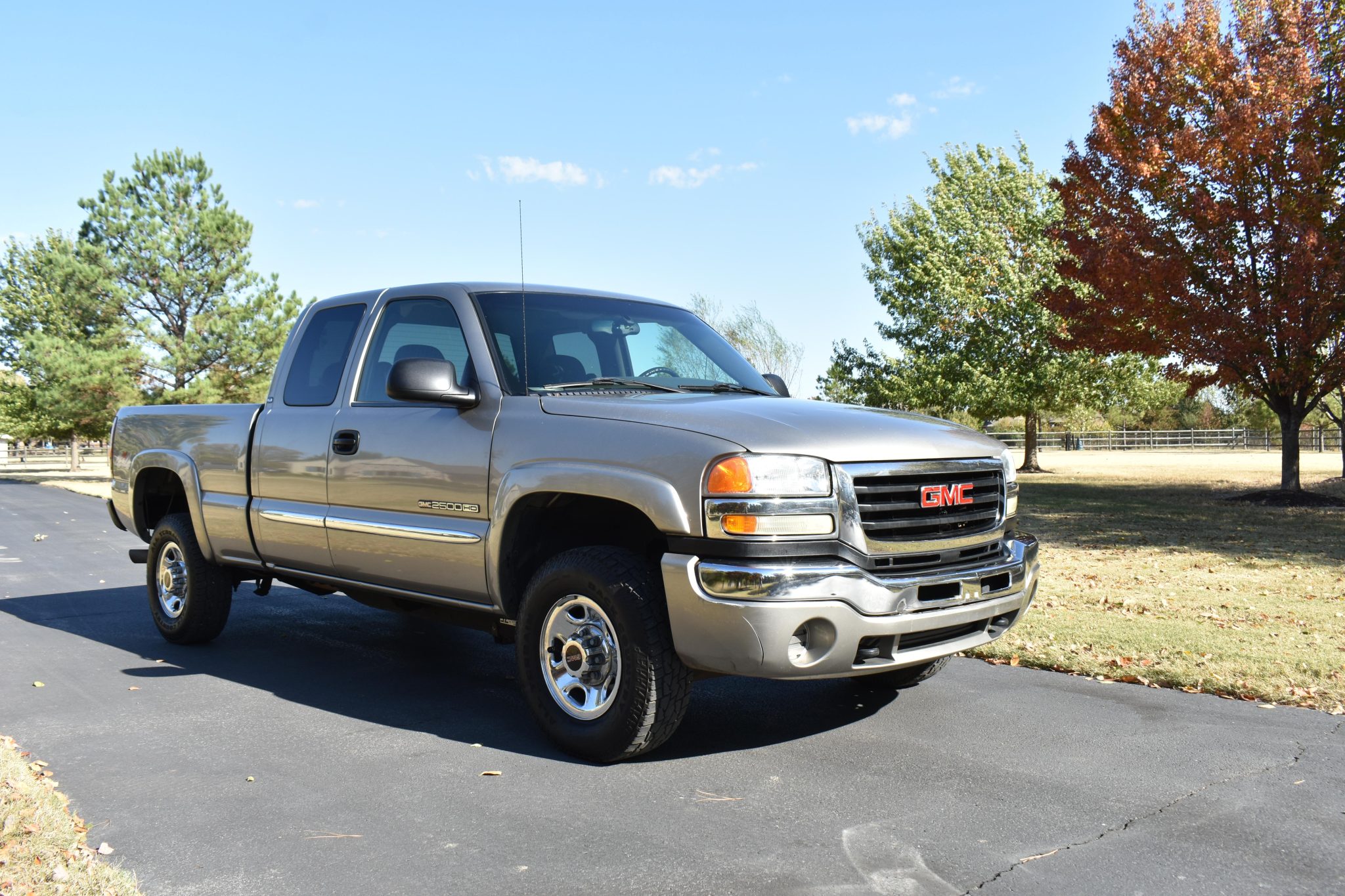 2003 GMC Sierra (GMT800 1999-2007) 