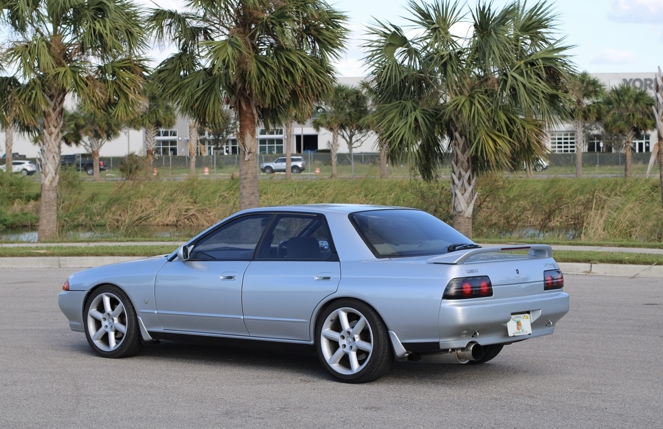 1990 Nissan R32 Skyline 