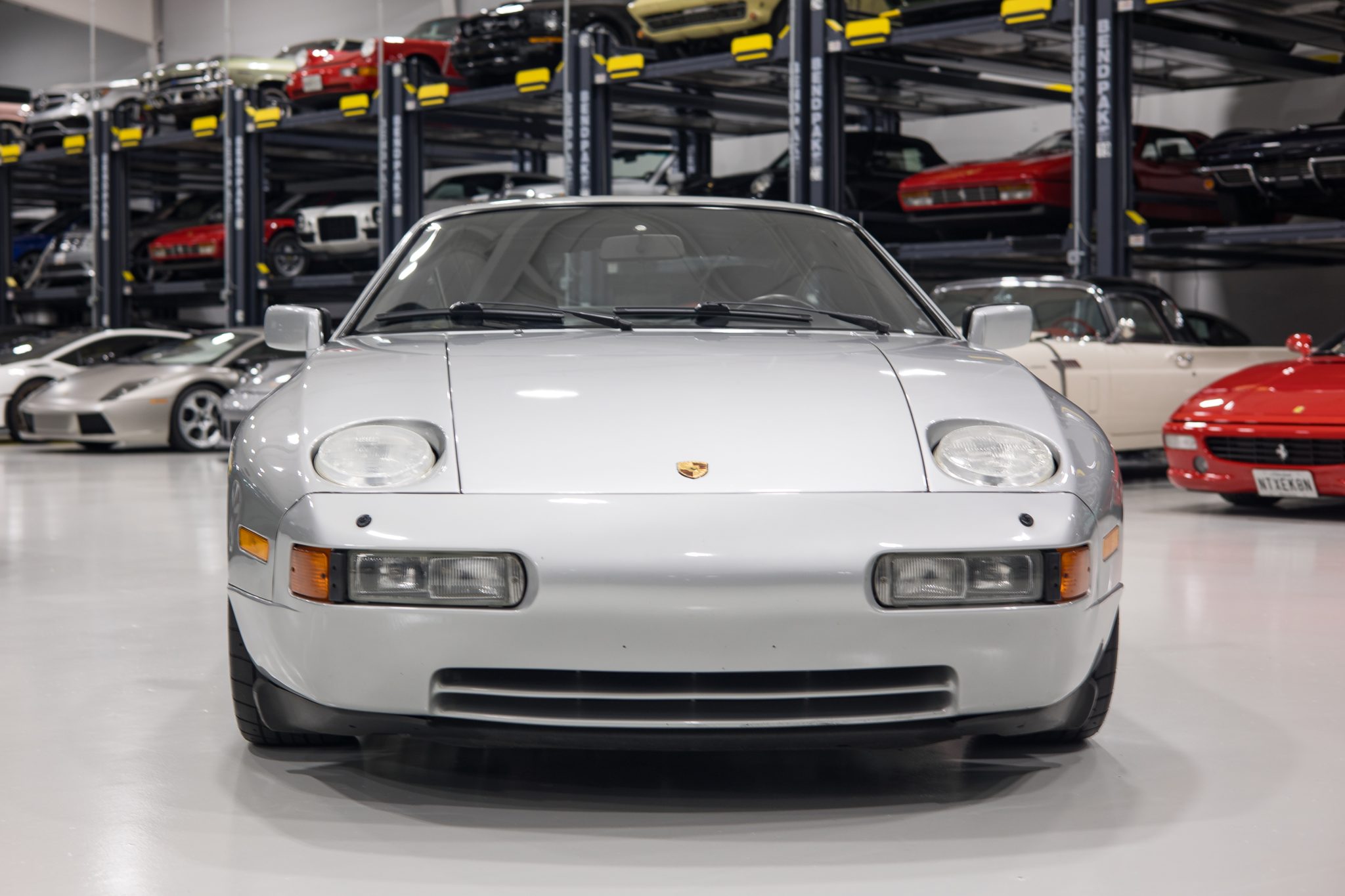1987 Porsche 928 