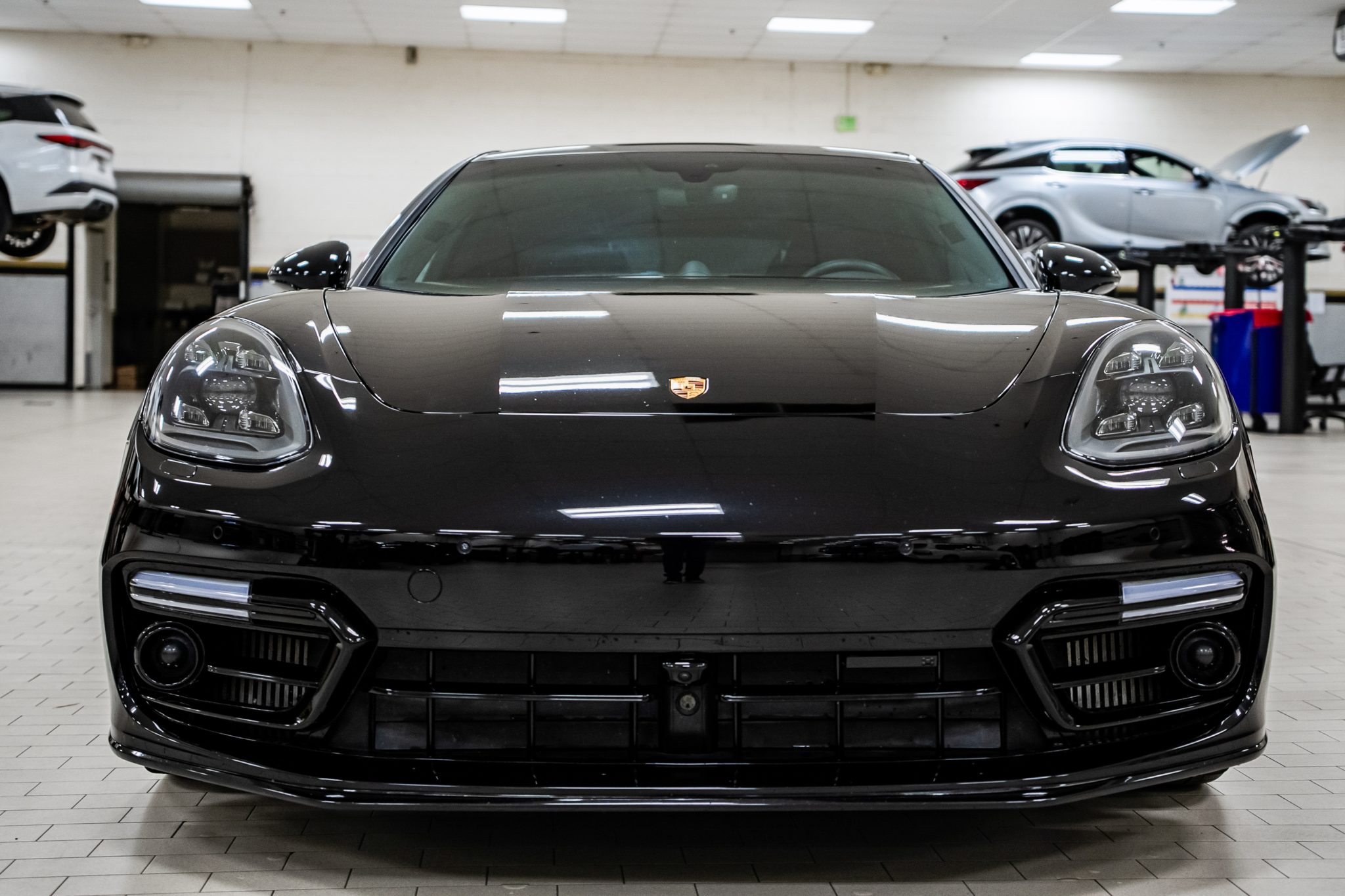 2018 Porsche Panamera 