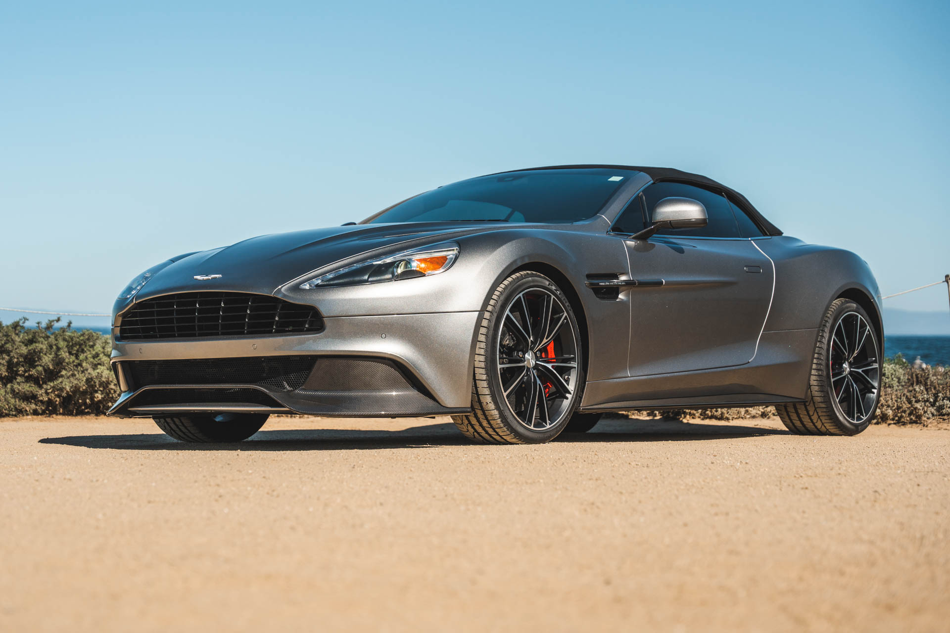 2014 Aston Martin Vanquish 