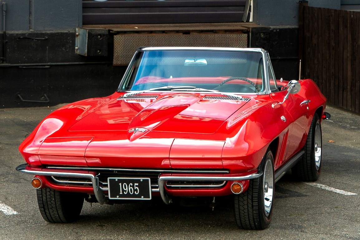 1965 Chevrolet Corvette C2 