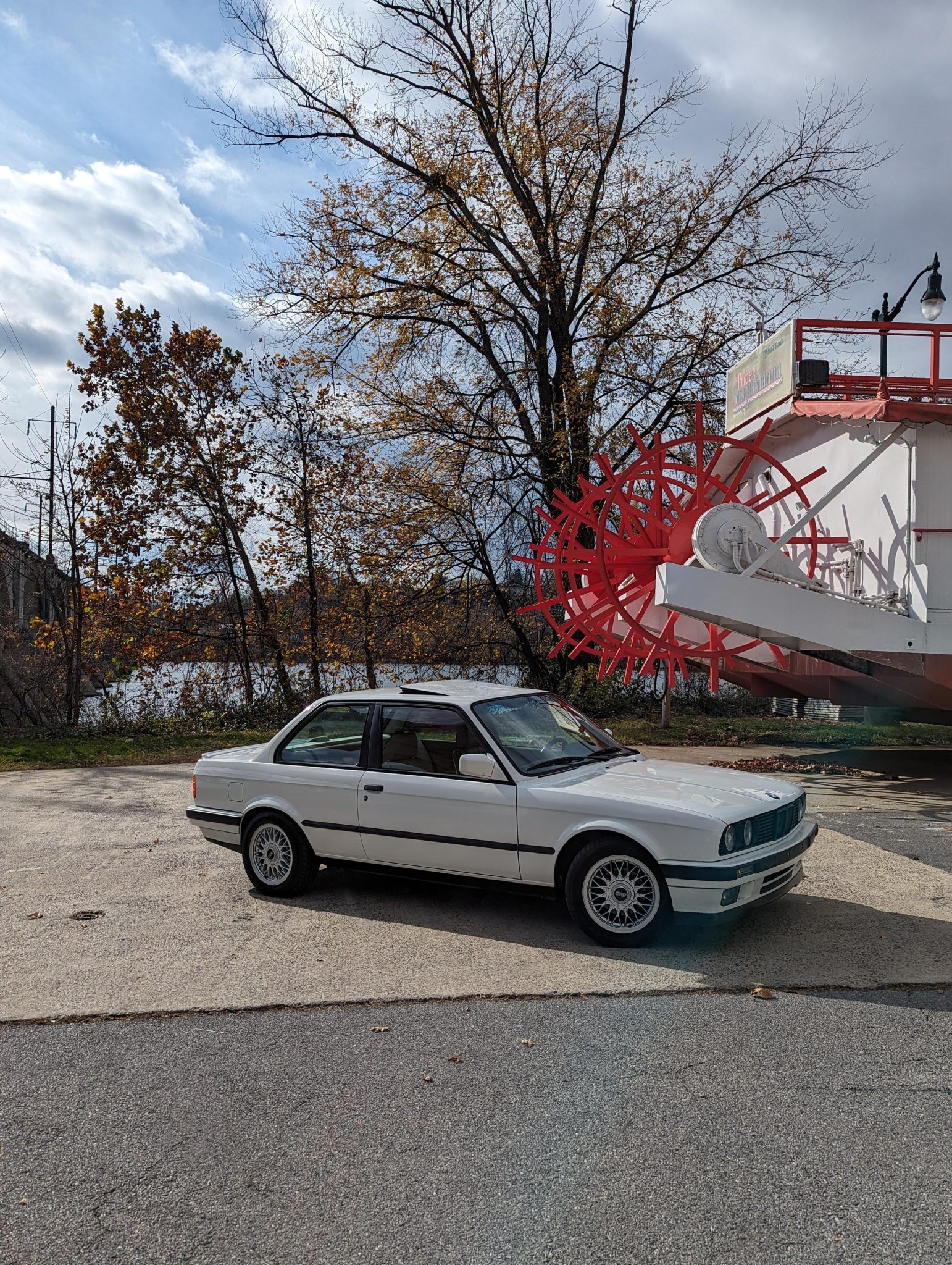1991 BMW E30 3-Series Coupe 