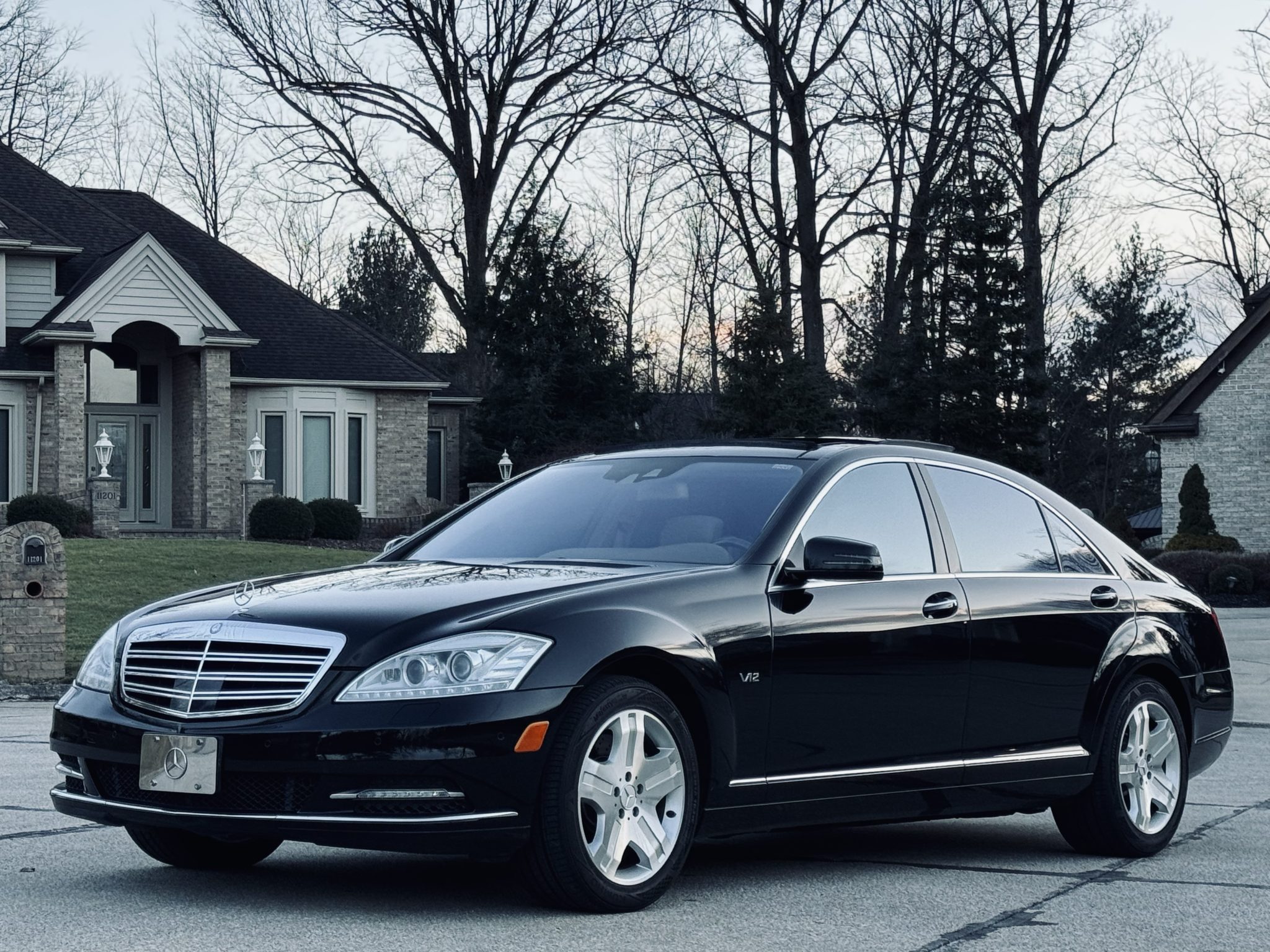 2012 Mercedes-Benz W221 S-Class 