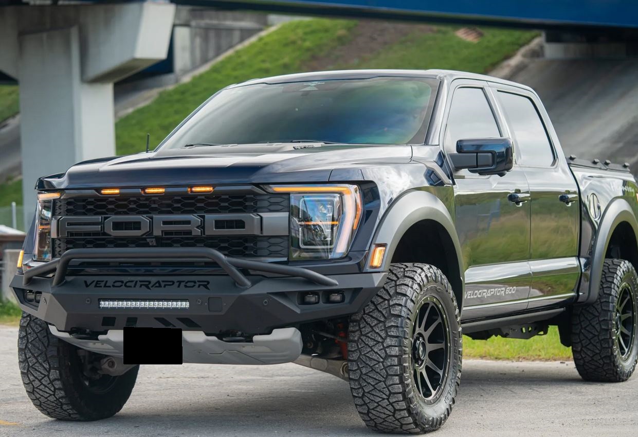 2023 Ford F-150 Raptor 