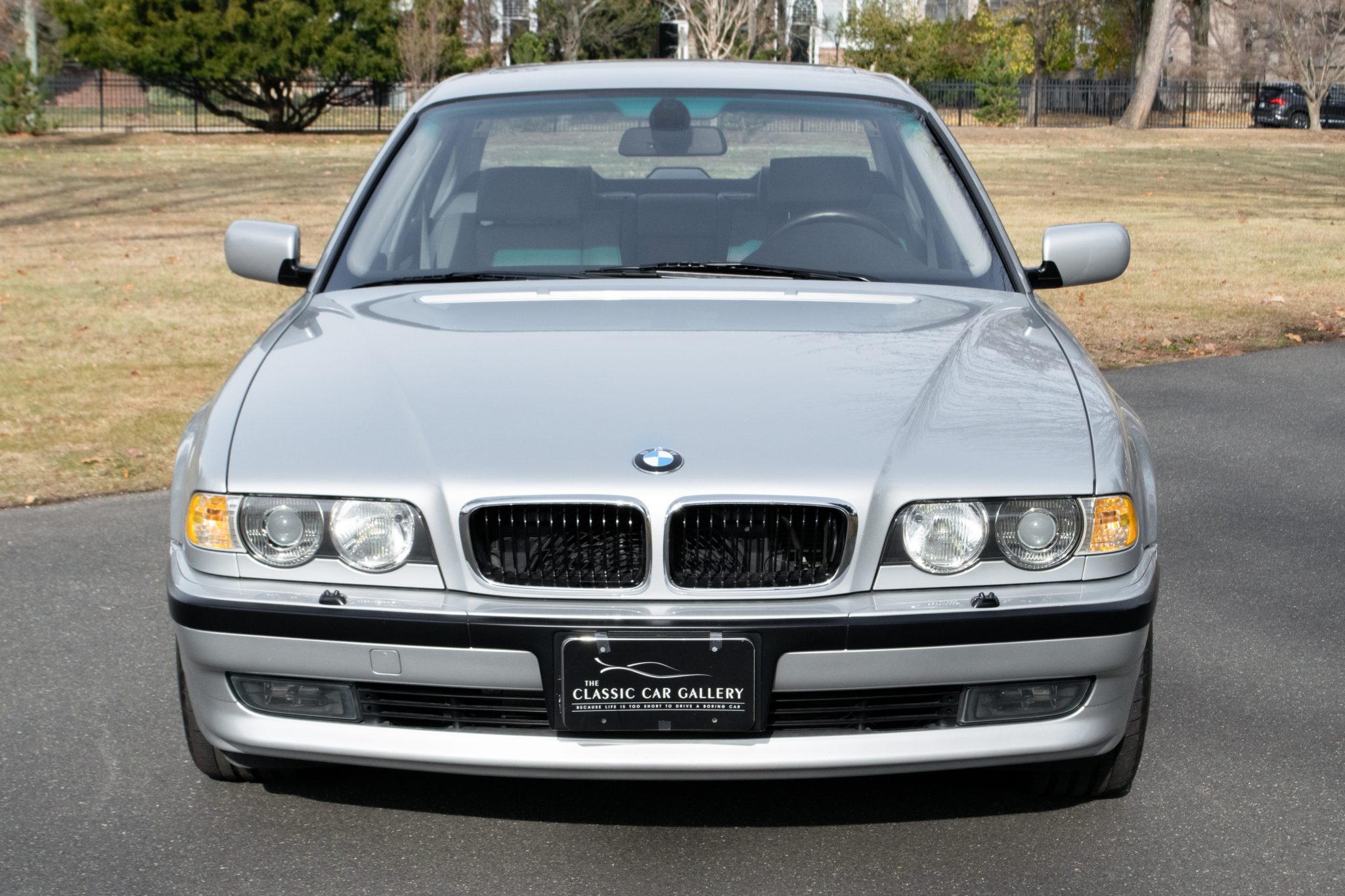2001 BMW E38 7-Series 