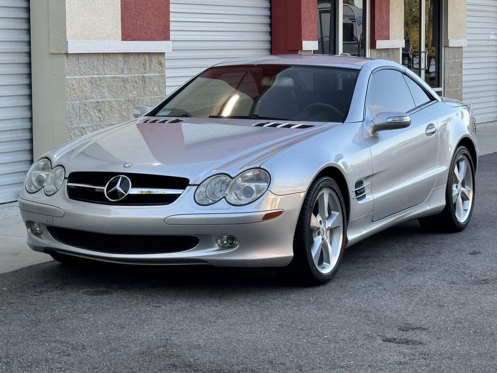 2005 Mercedes-Benz R230 SL 