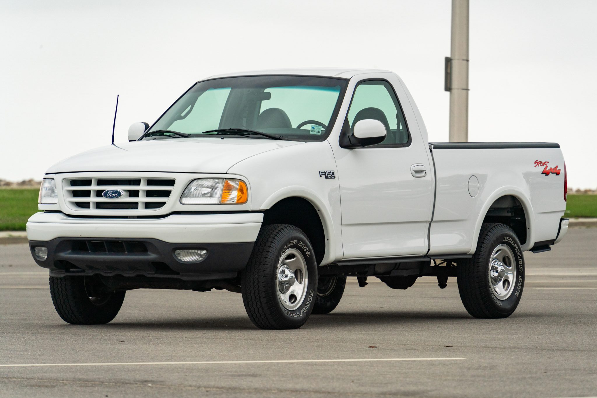 1999 Ford F-150 (1997-2004) 