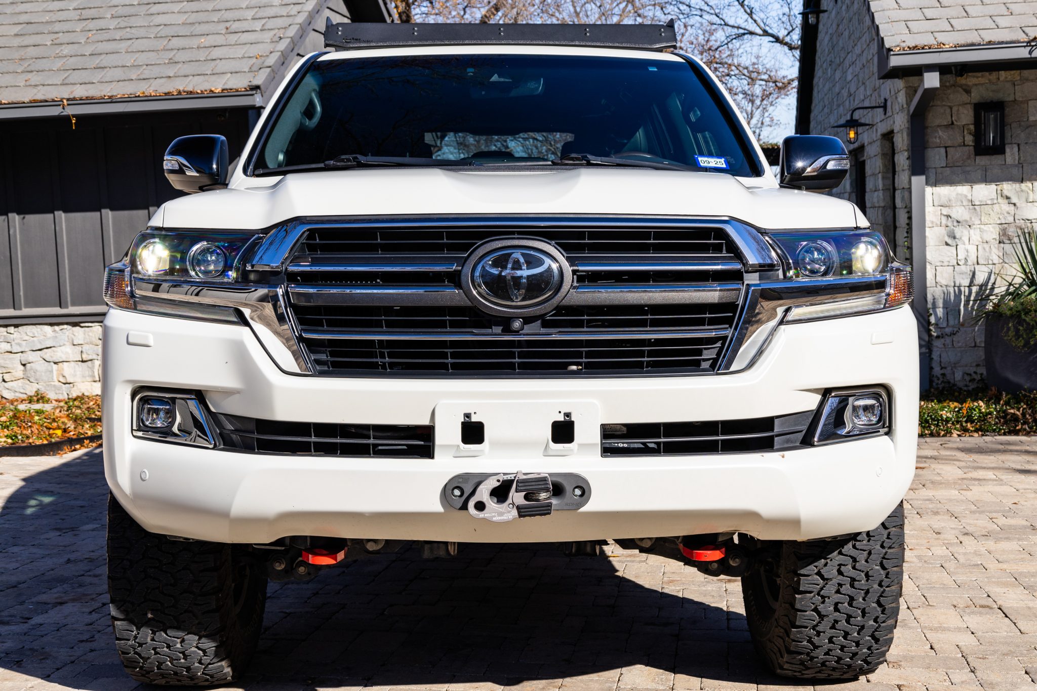 2020 Toyota Land Cruiser 200-Series 