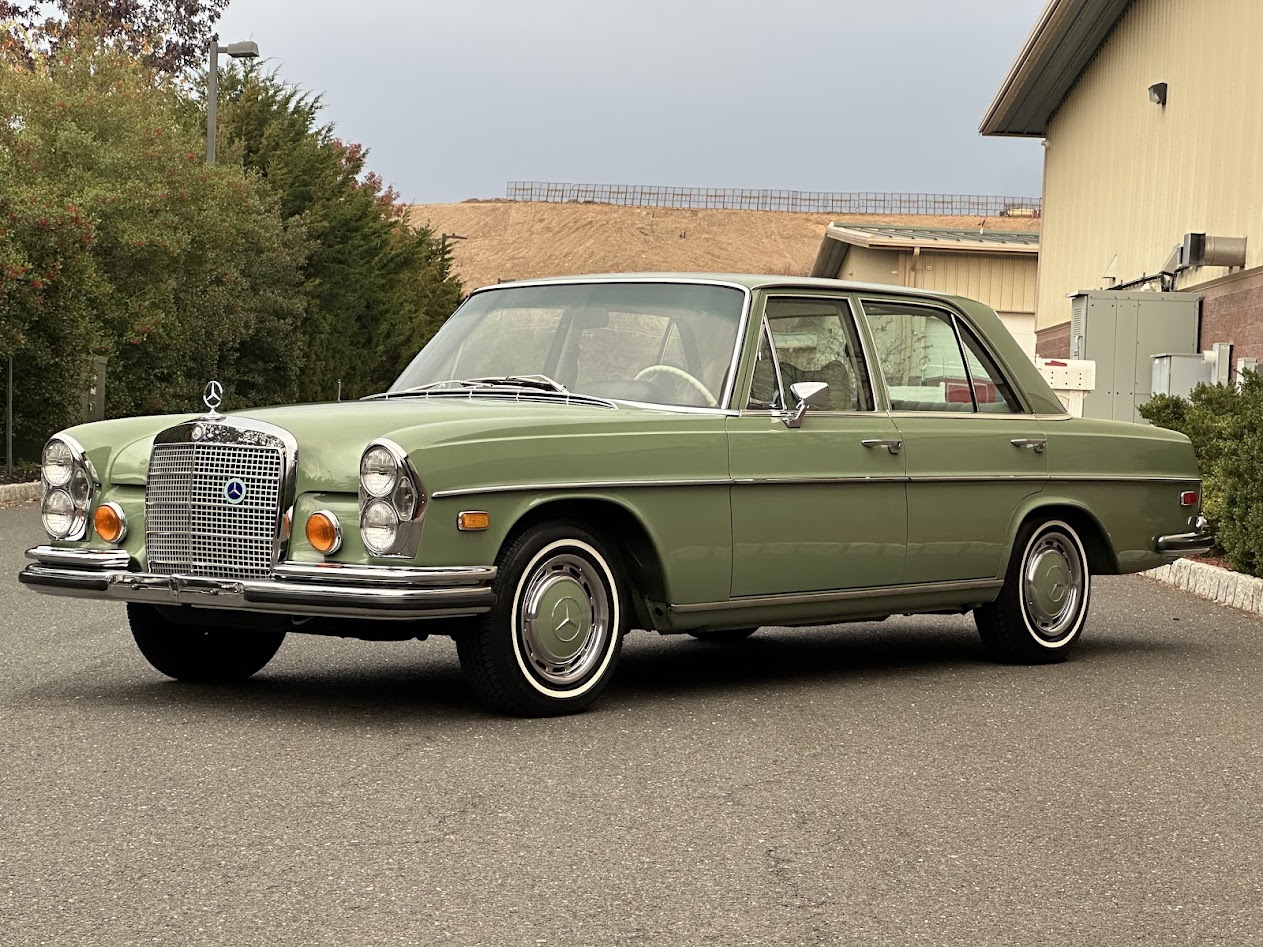 1973 Mercedes-Benz W108 & W109 