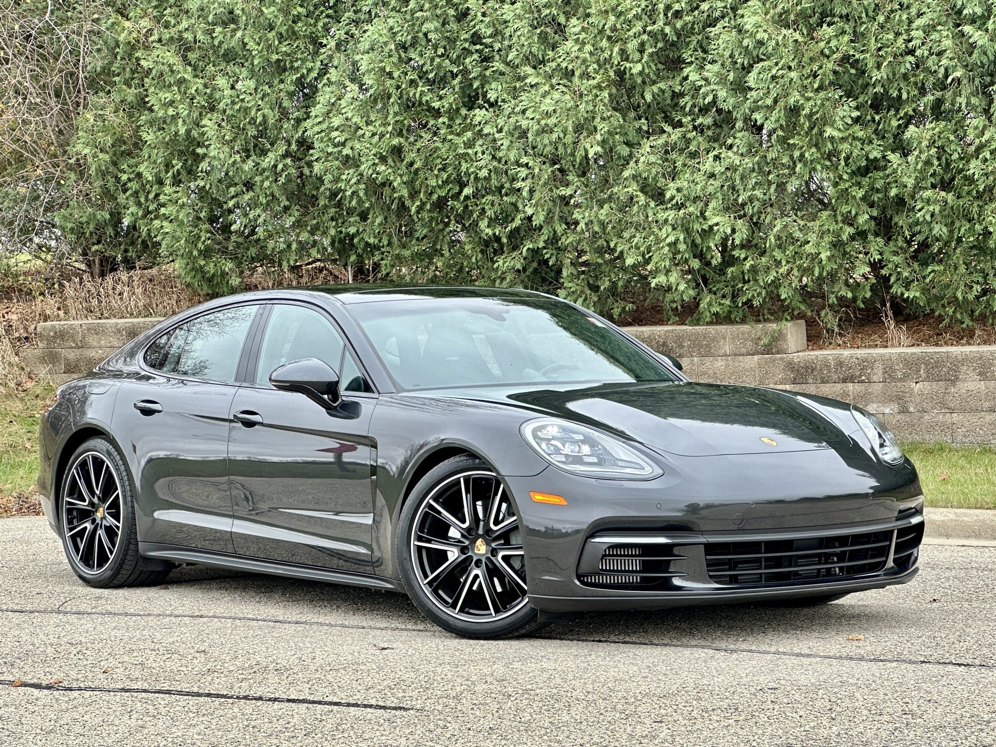 2018 Porsche Panamera 