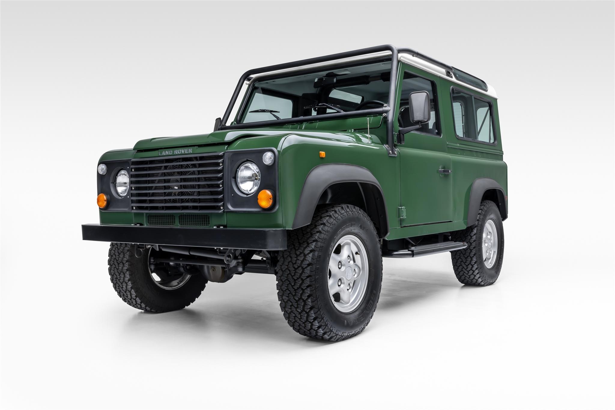 1997 Land Rover Defender 90 NAS 
