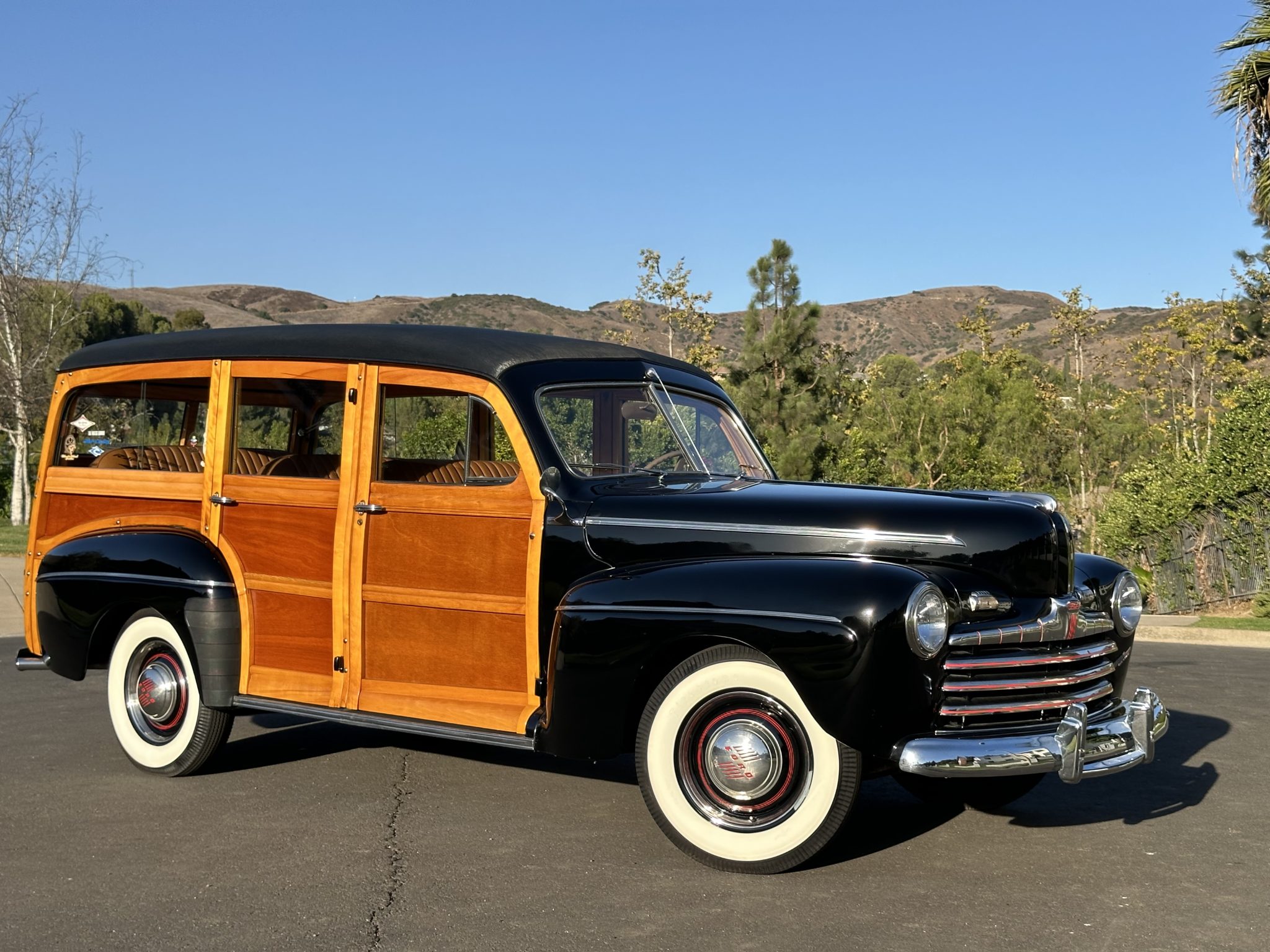 1946 Ford Standard, Deluxe, & Super Deluxe 