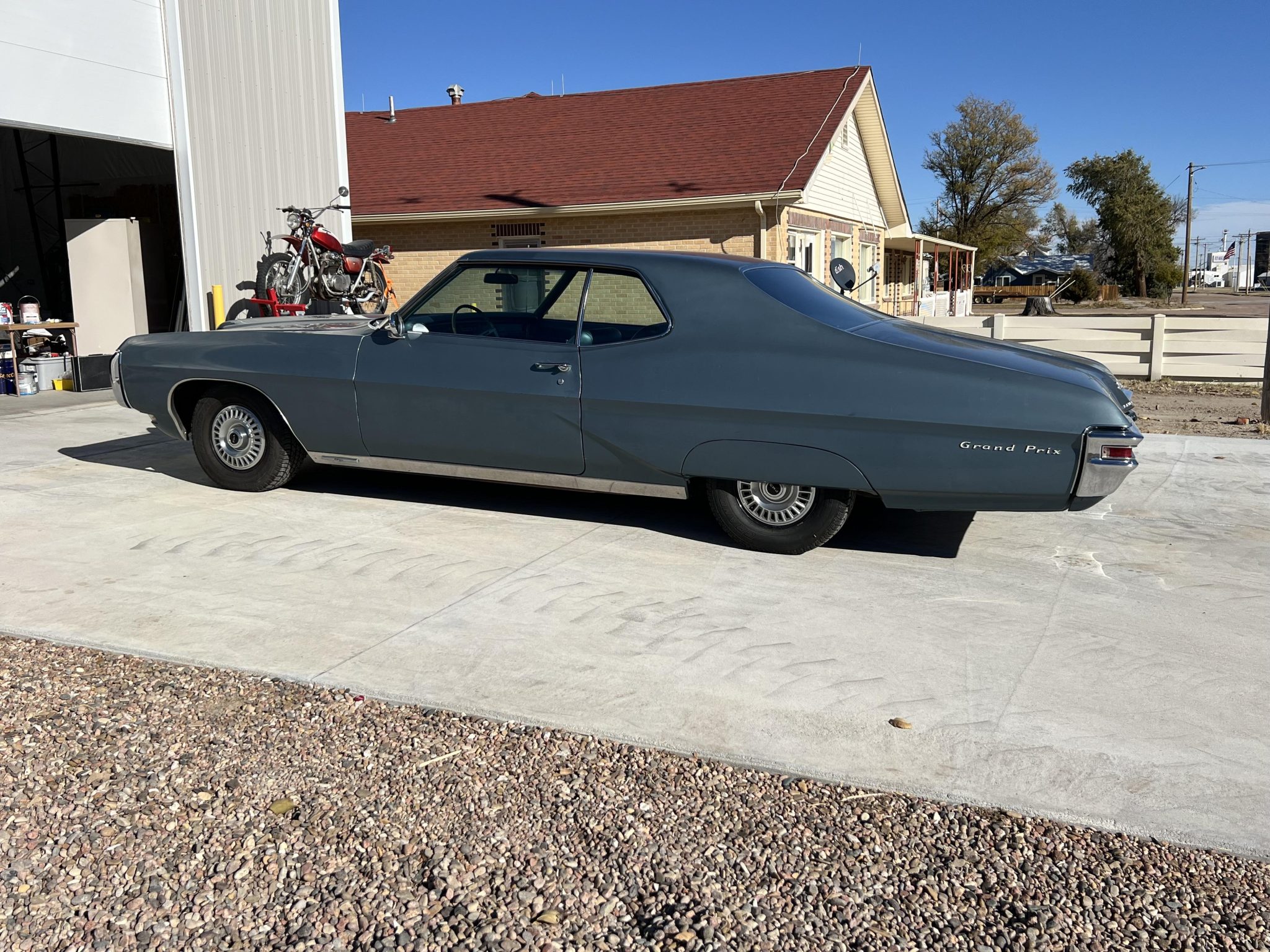 1968 Pontiac Grand Prix 