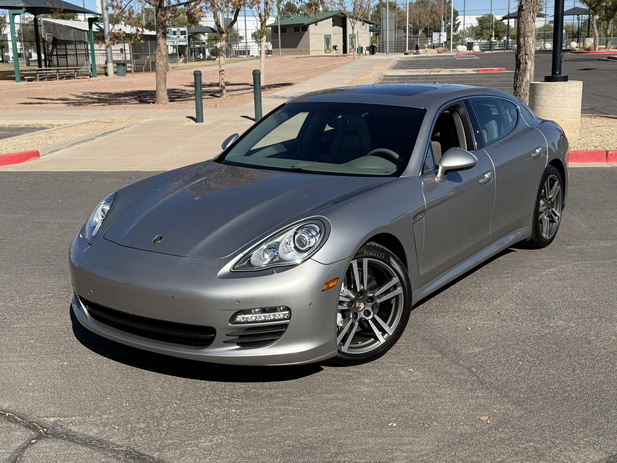 2012 Porsche Panamera 