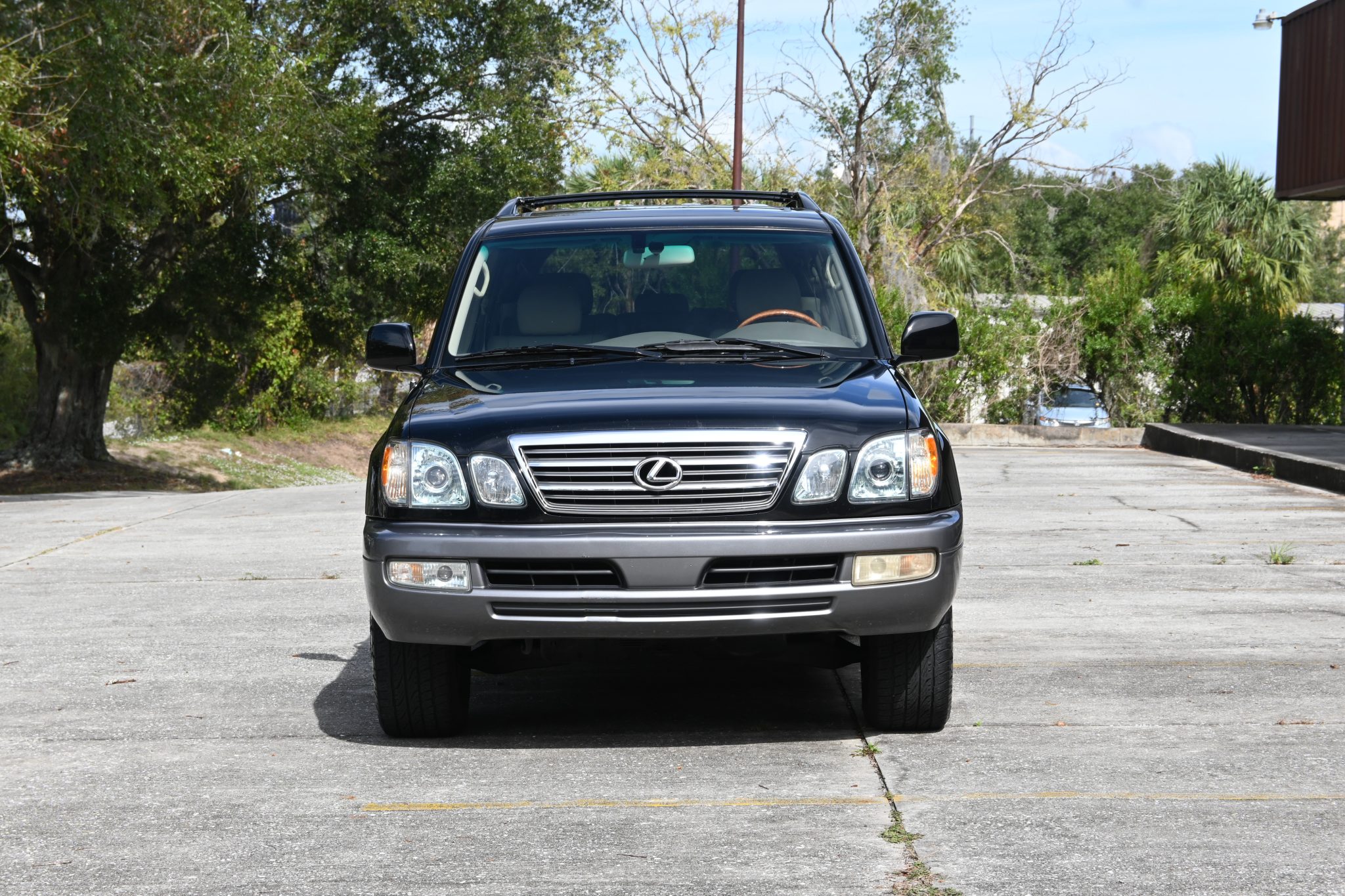 2004 Lexus LX470 