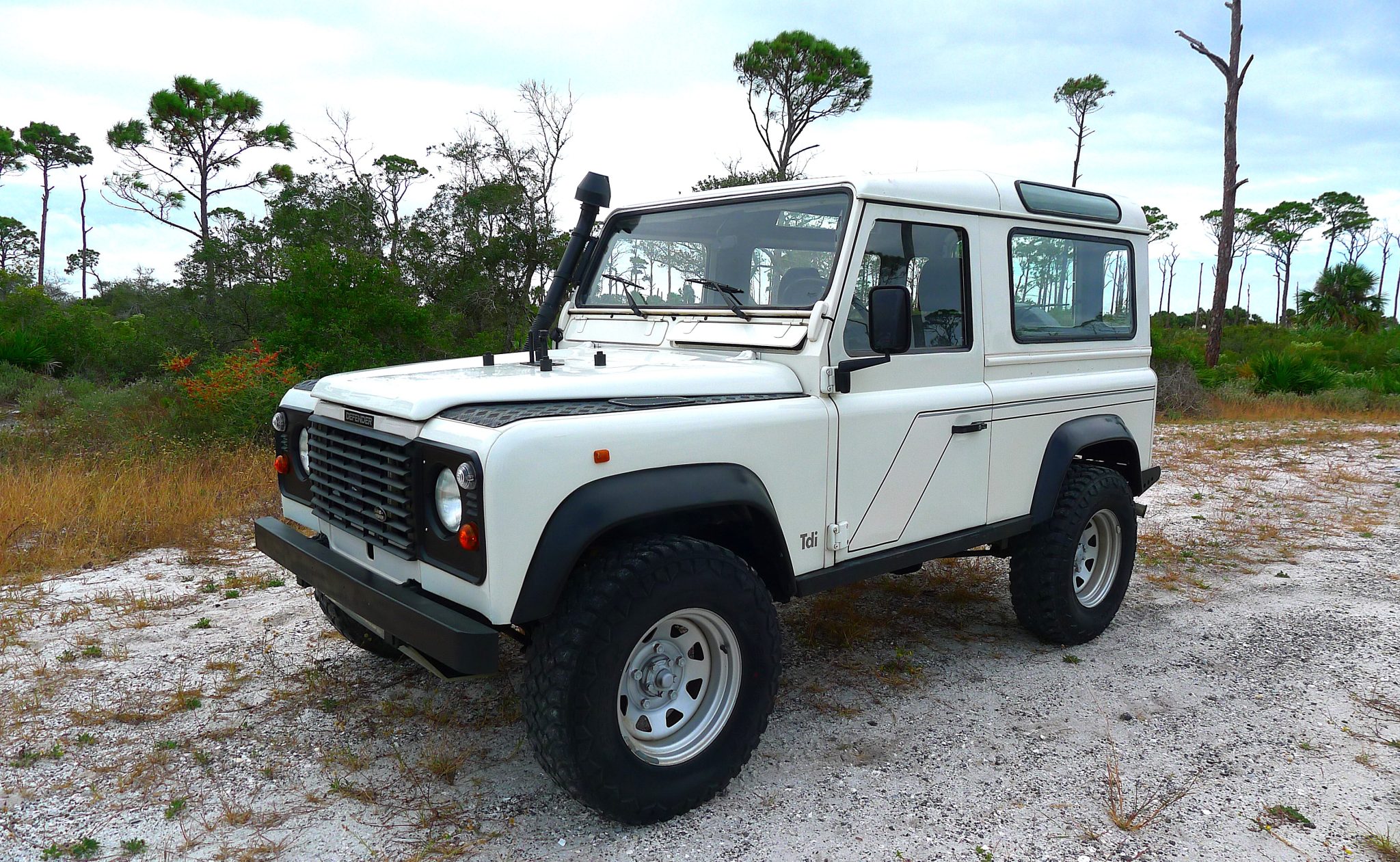 1995 Land Rover 90 / Defender 90 (Euro Spec) 