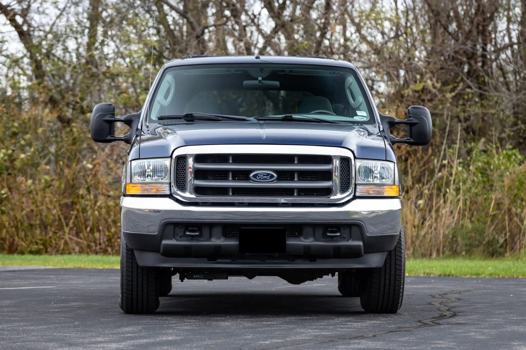 2004 Ford Excursion 