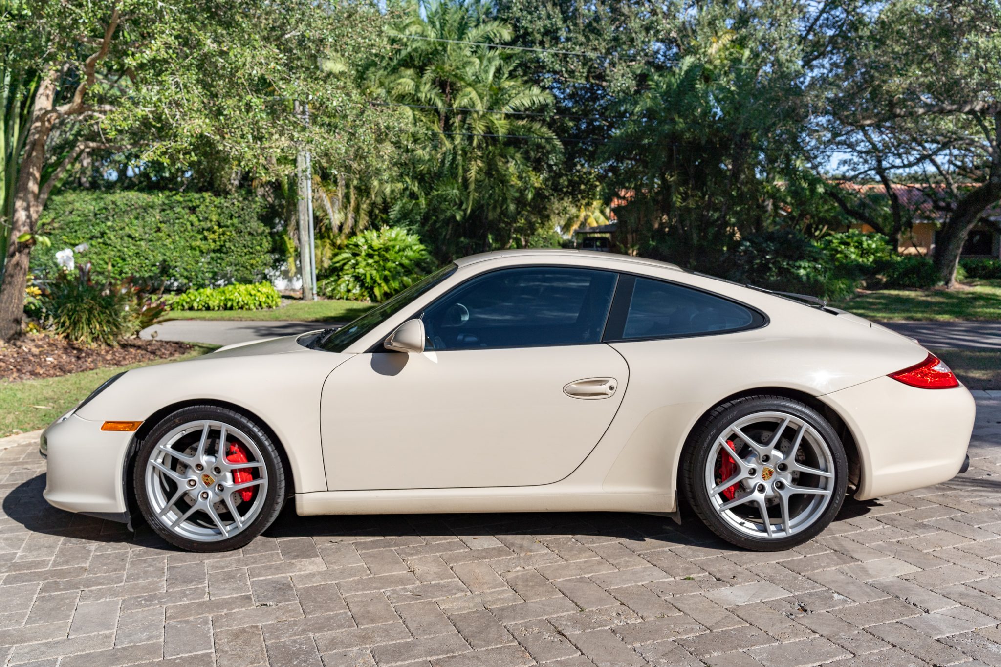 2009 Porsche 997 911 (Non-Turbo/GT2/GT3) 