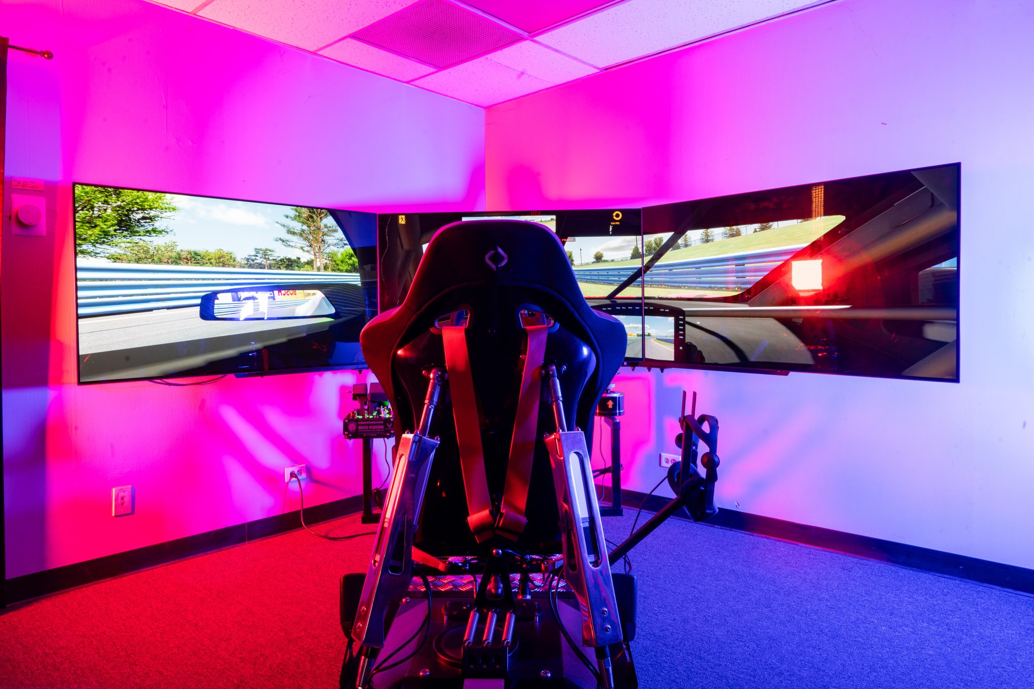 2021 Parts and Automobilia – Racing Simulators 