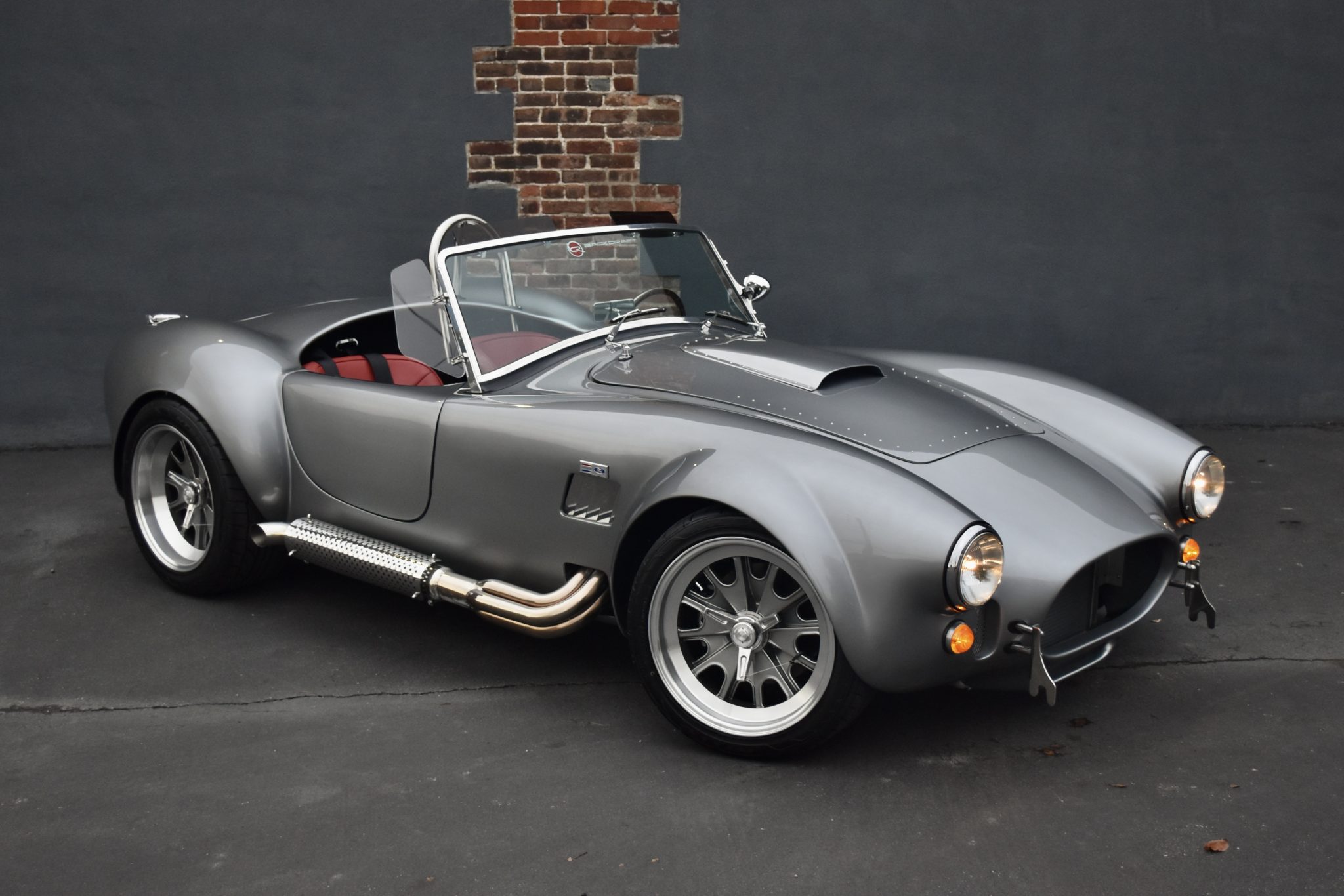 Roush 427R-Powered Backdraft Racing RT4 Roadster 5-Speed