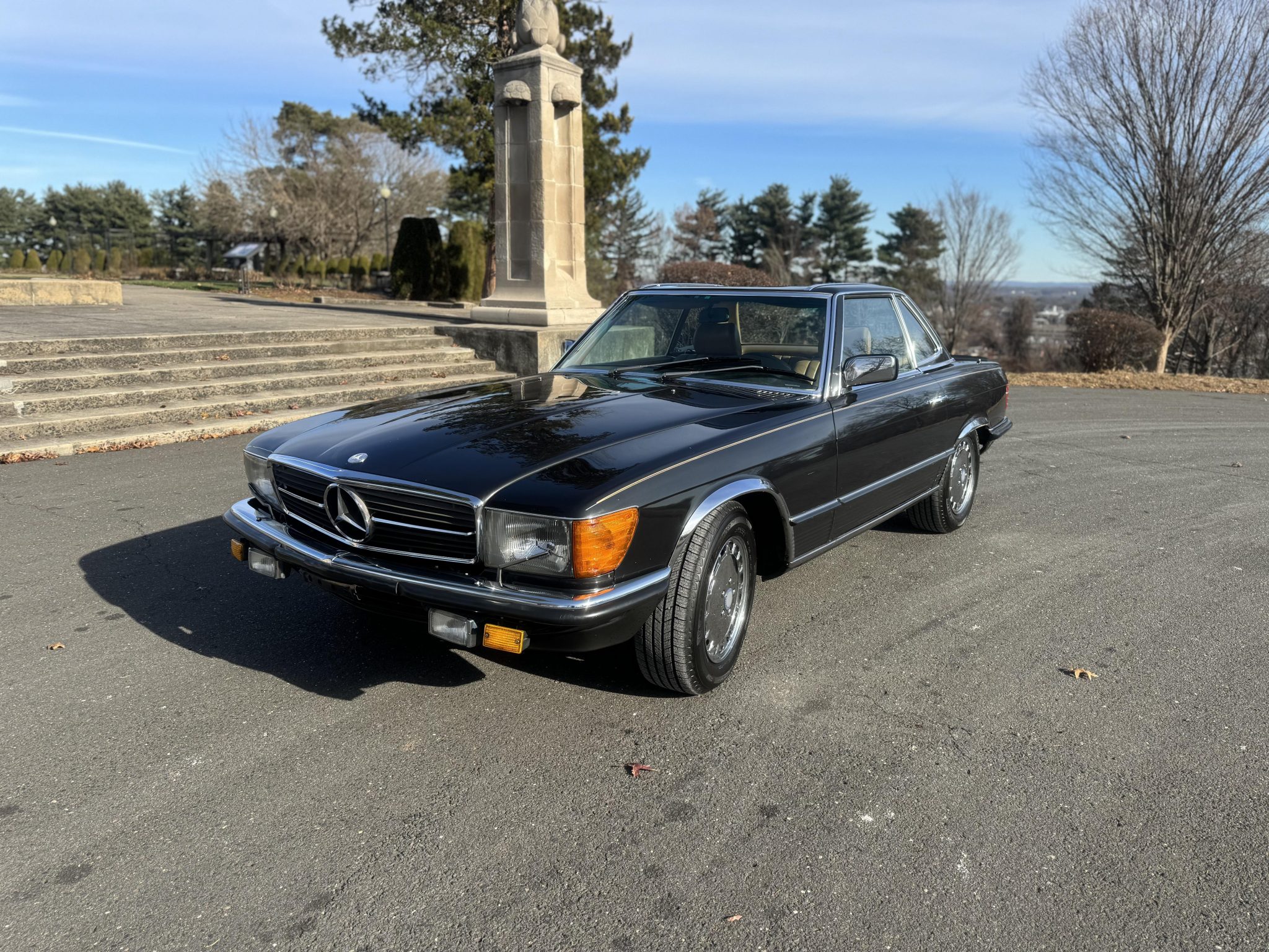 1985 Mercedes-Benz R107 SL 