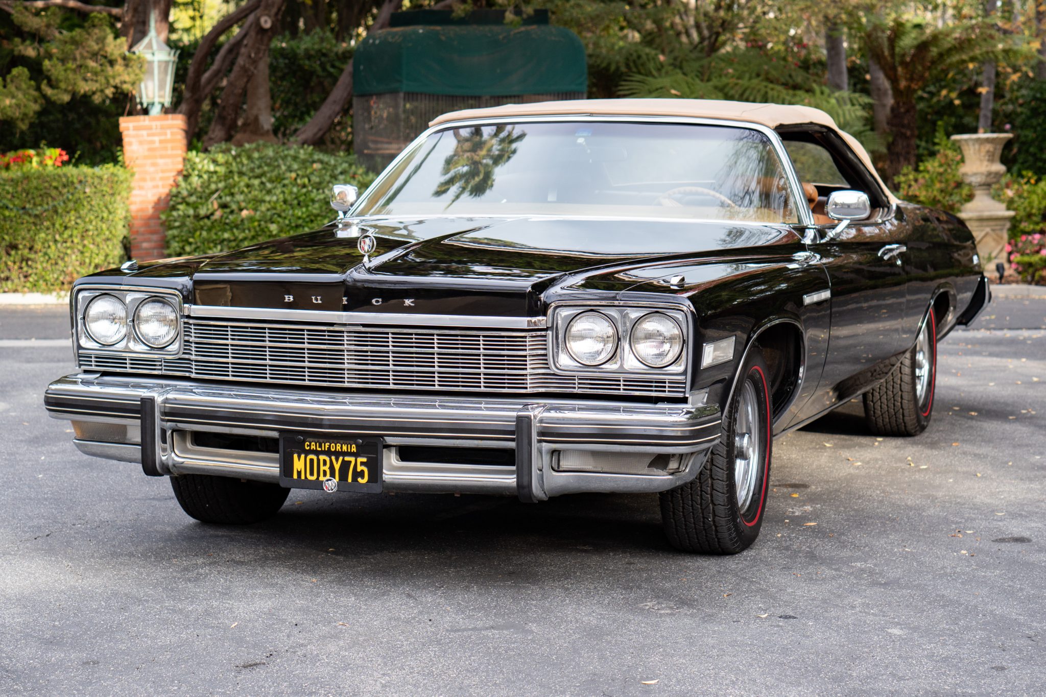 1975 Buick LeSabre 