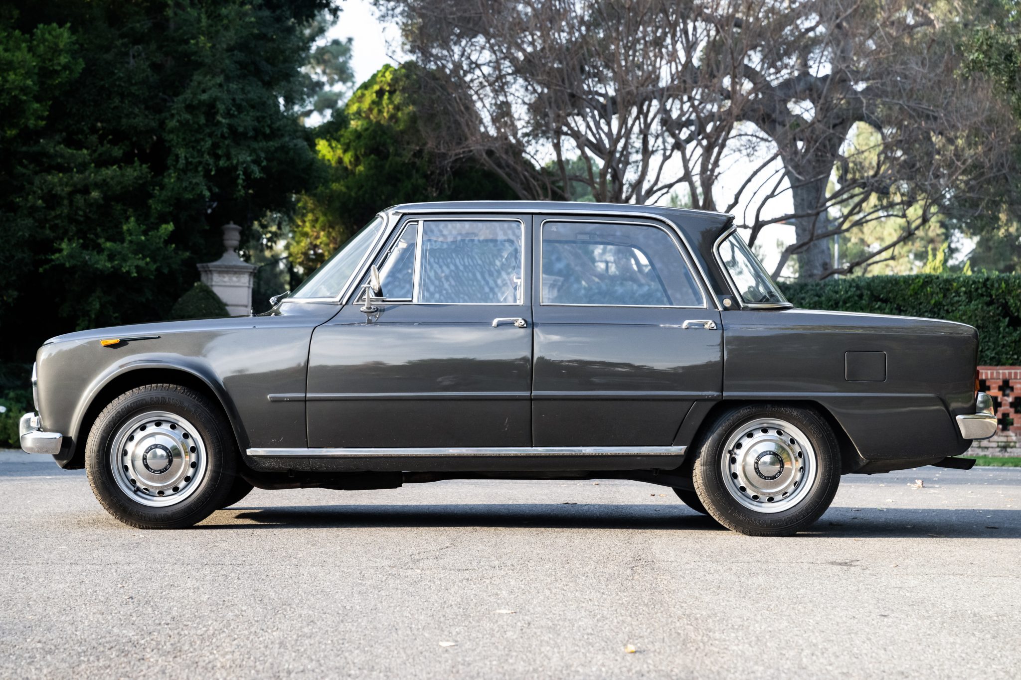 1966 Alfa Romeo 105 Series Sedan 