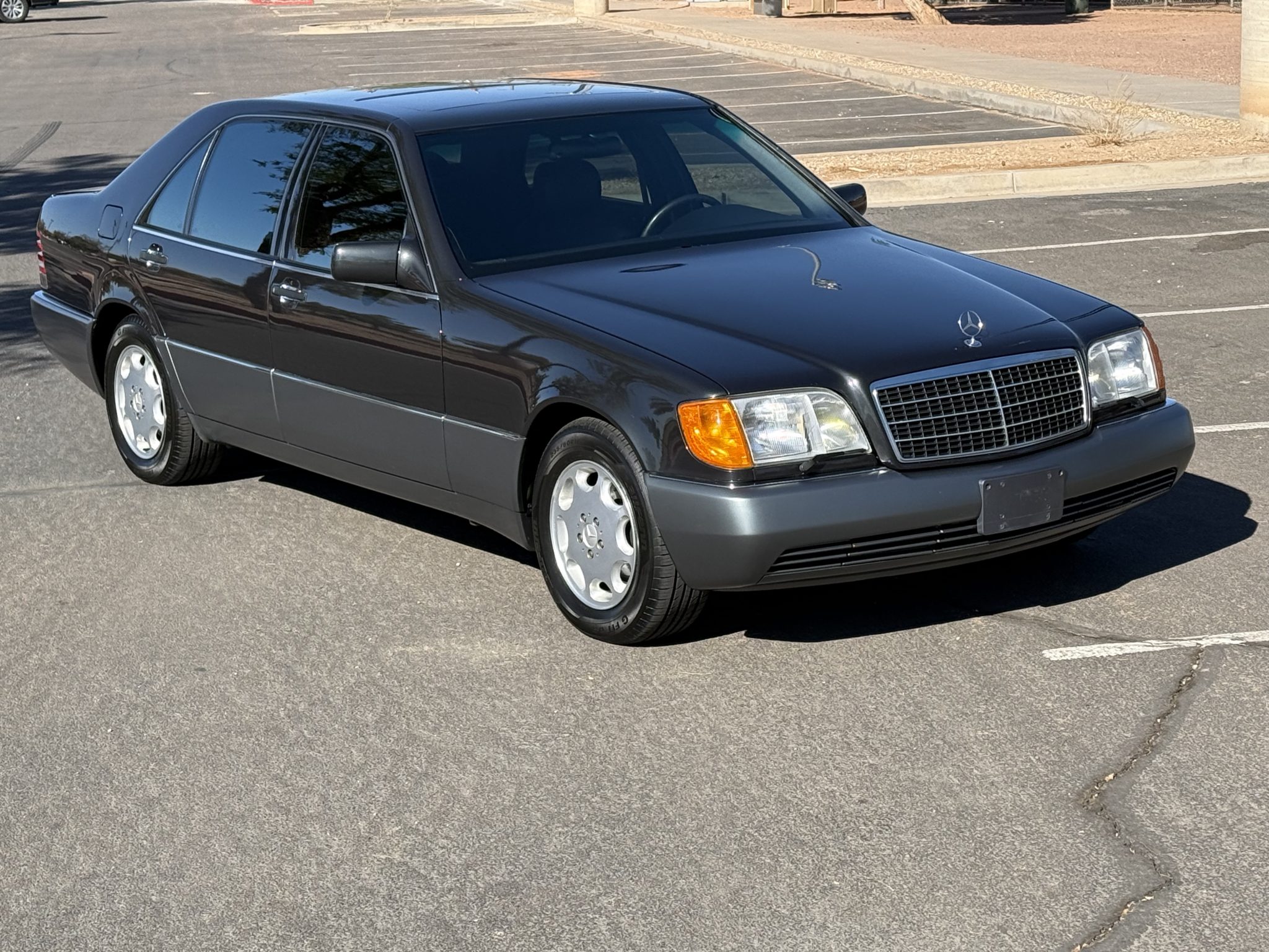 1994 Mercedes-Benz W140 S-Class 