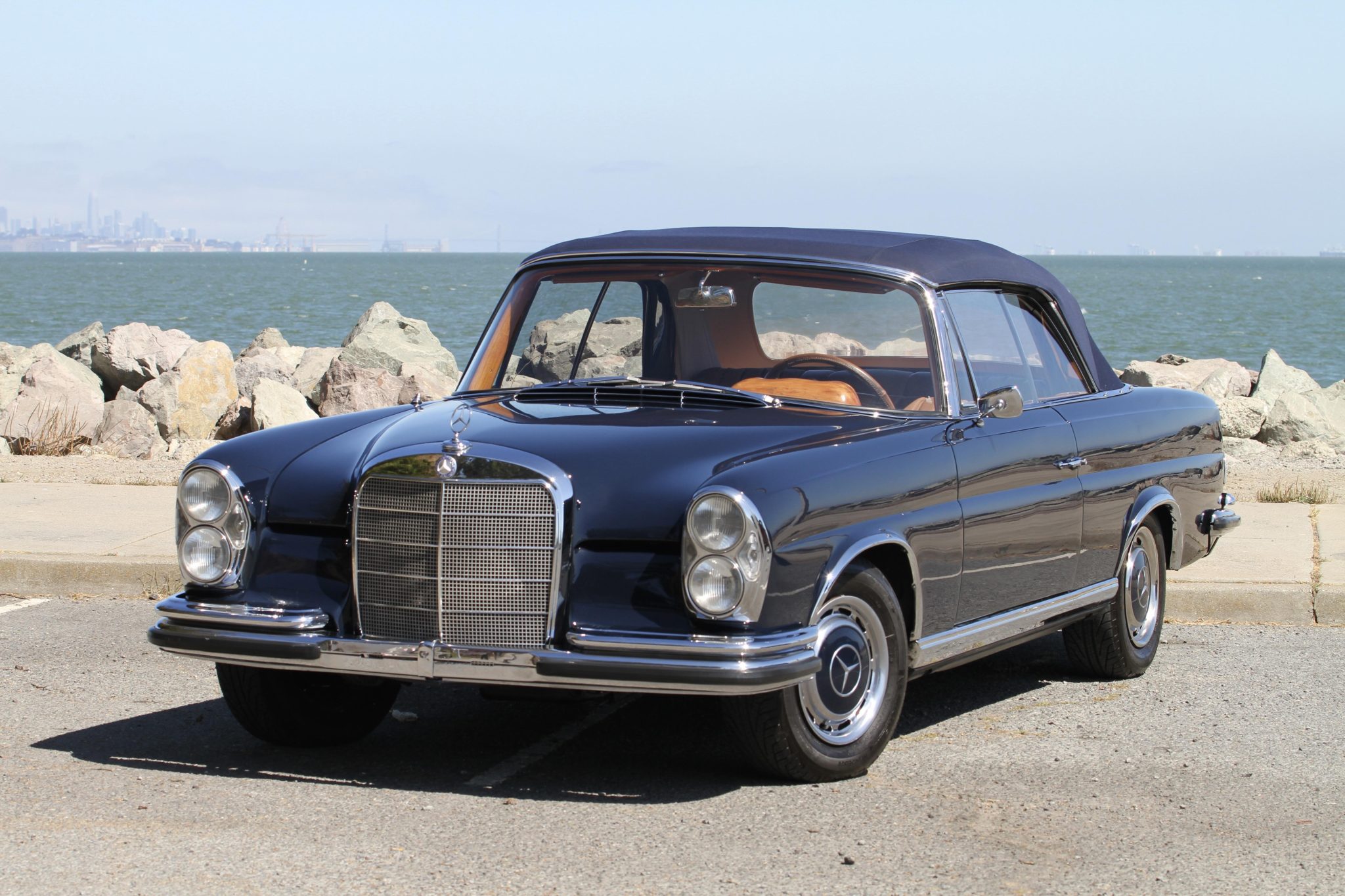1962 Mercedes-Benz W111 Coupe & Cabriolet 