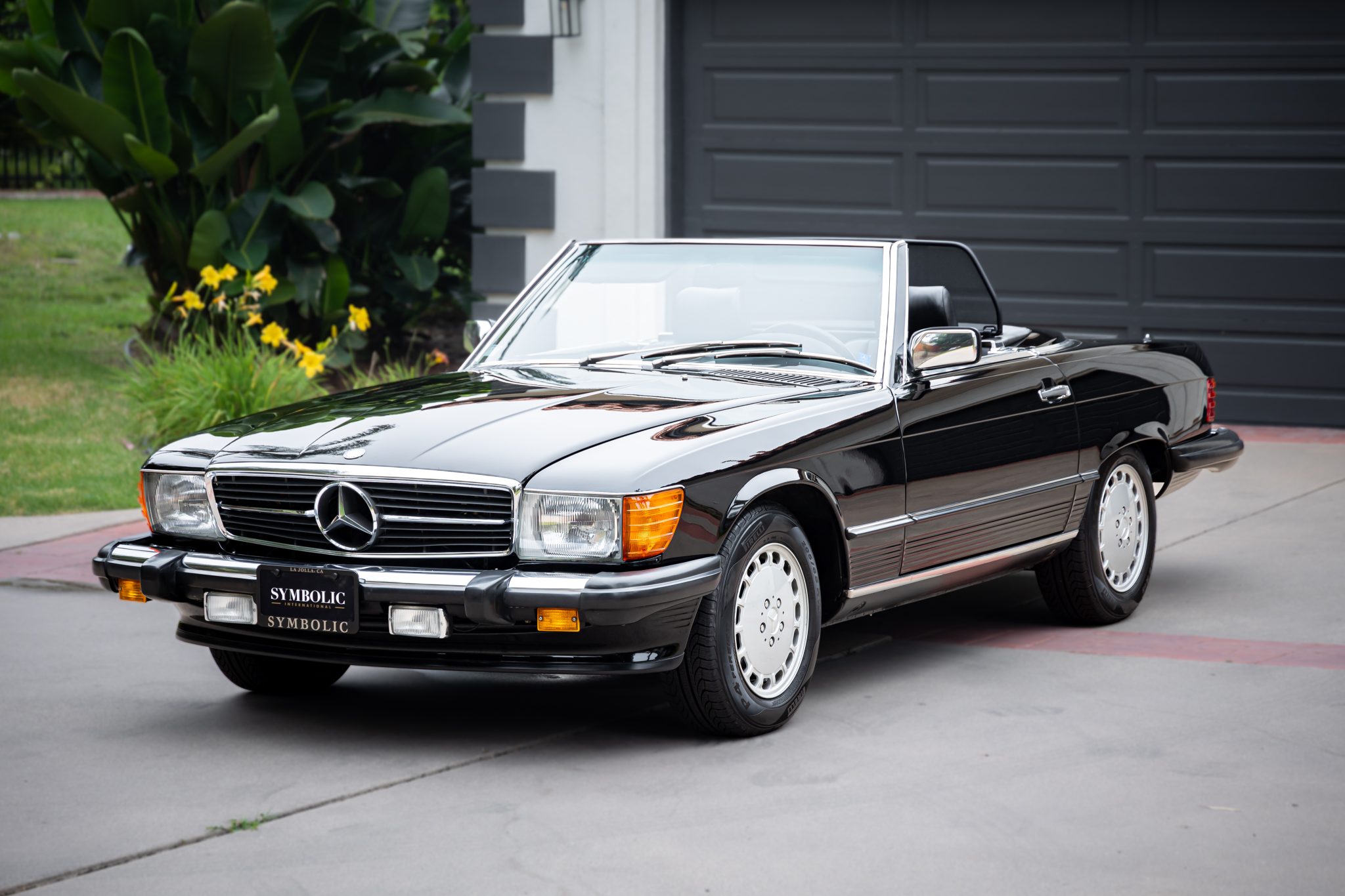 1988 Mercedes-Benz R107 SL 