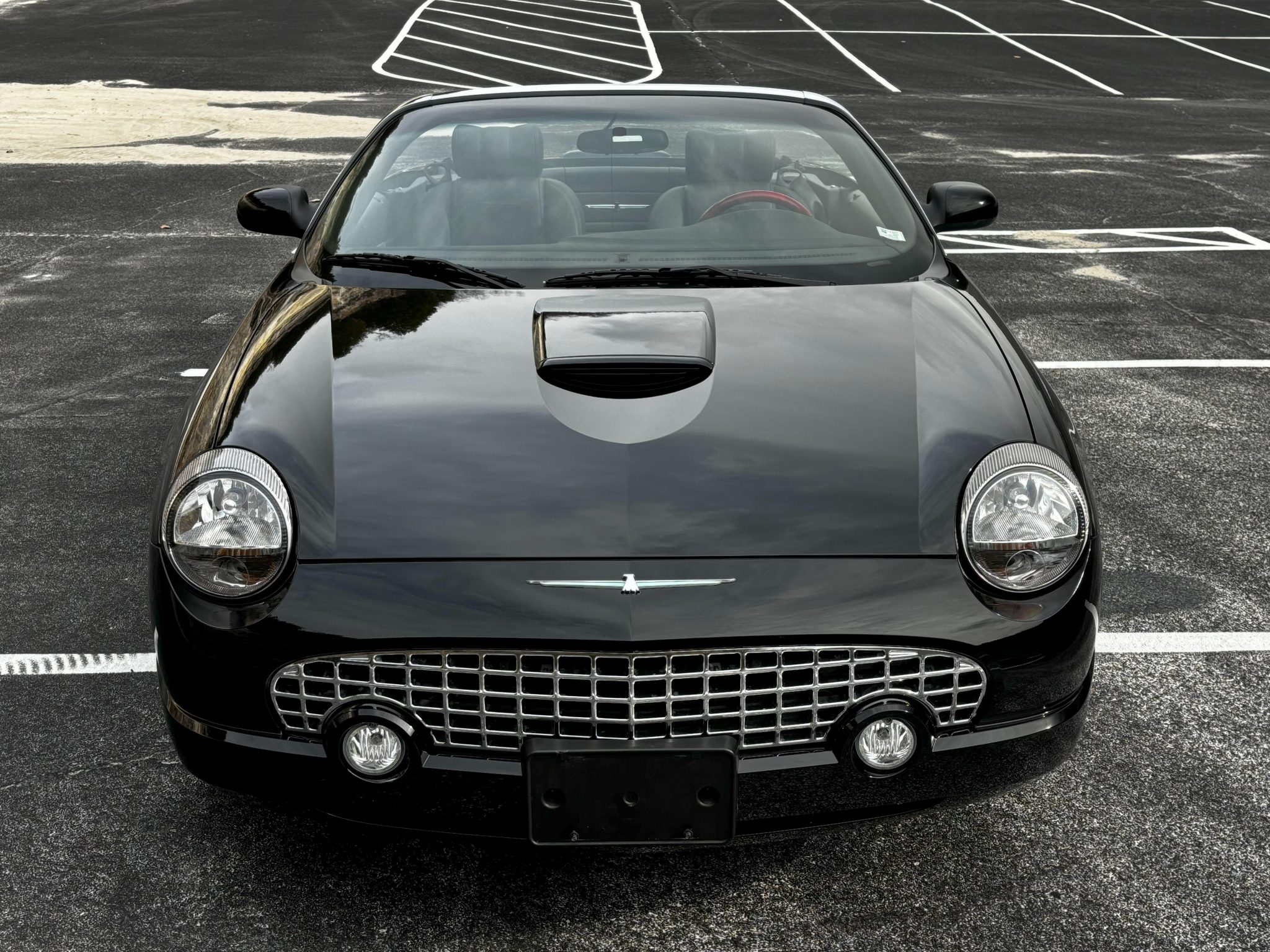 2002 Ford Thunderbird (2002-2005) 