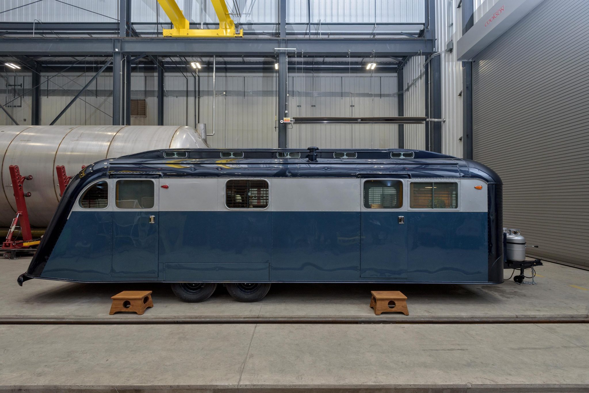 1947 Parts and Automobilia – Trailers 