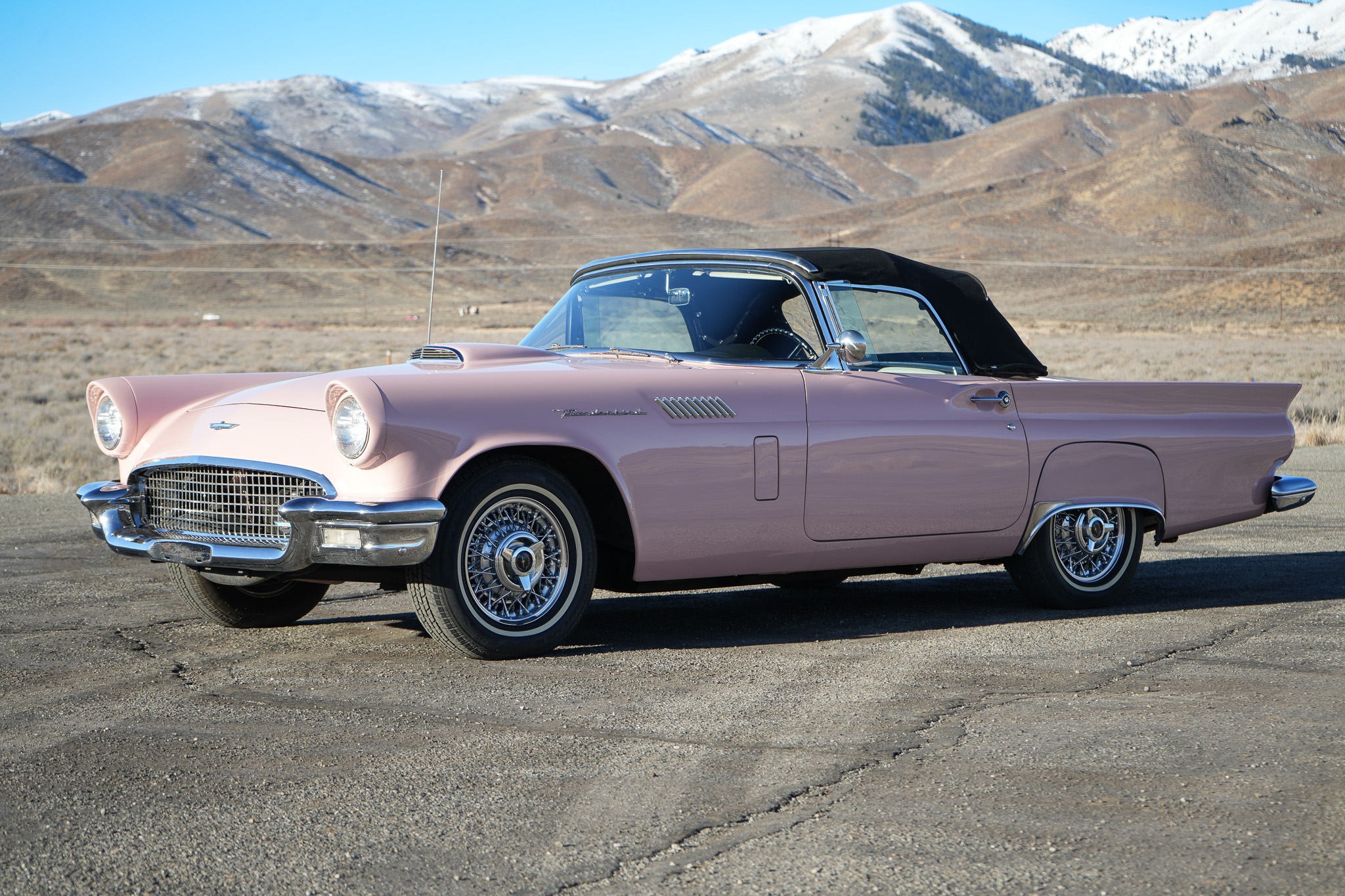 1957 Ford Thunderbird (1955-1957) 