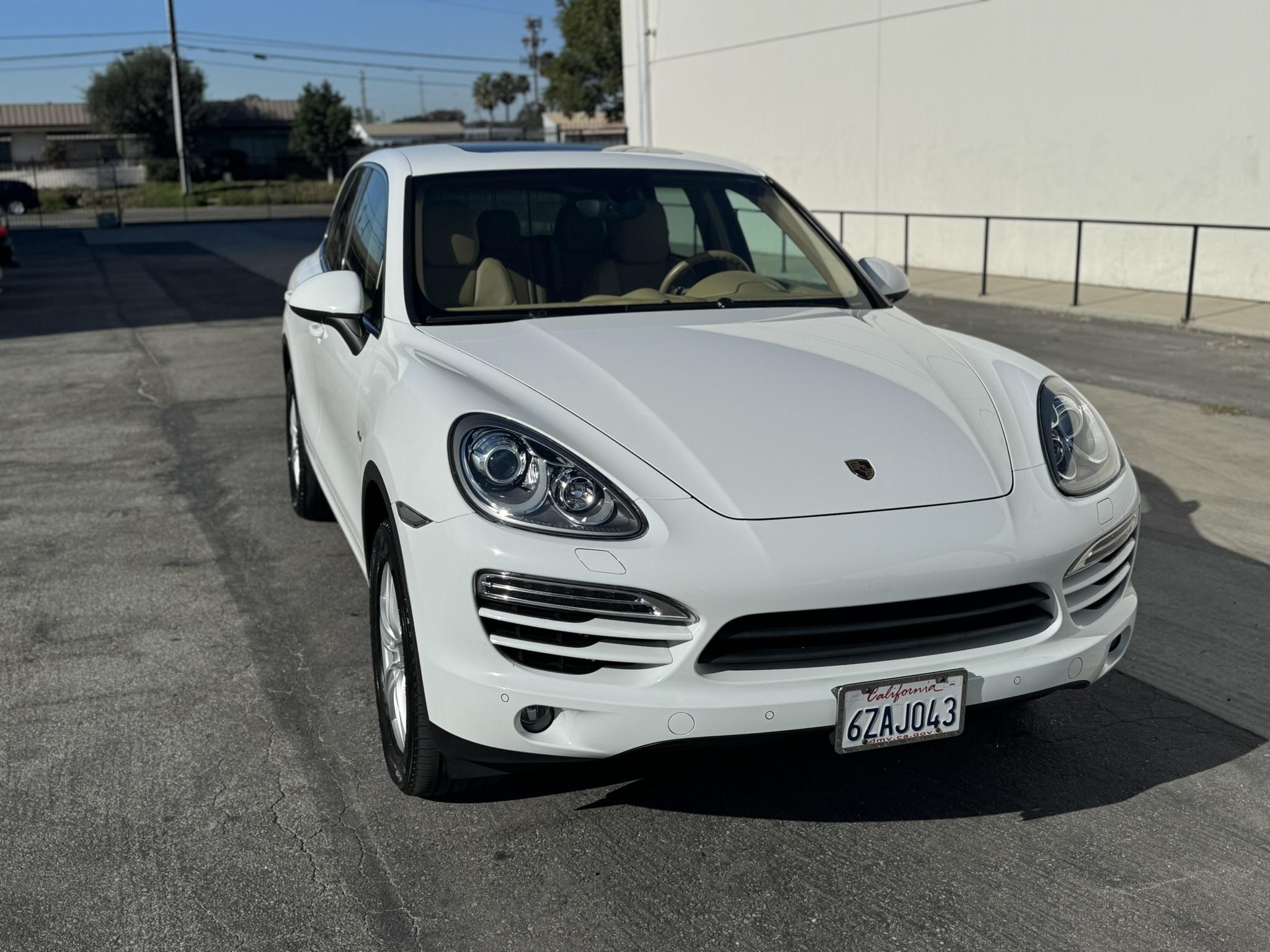 2013 Porsche 958 Cayenne (2011-2018) 