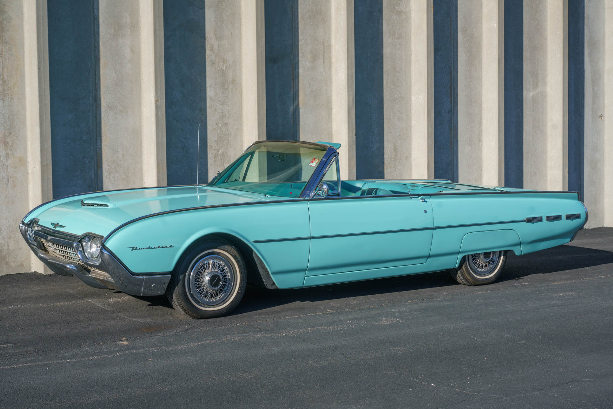 1962 Ford Thunderbird (1961-1963) 