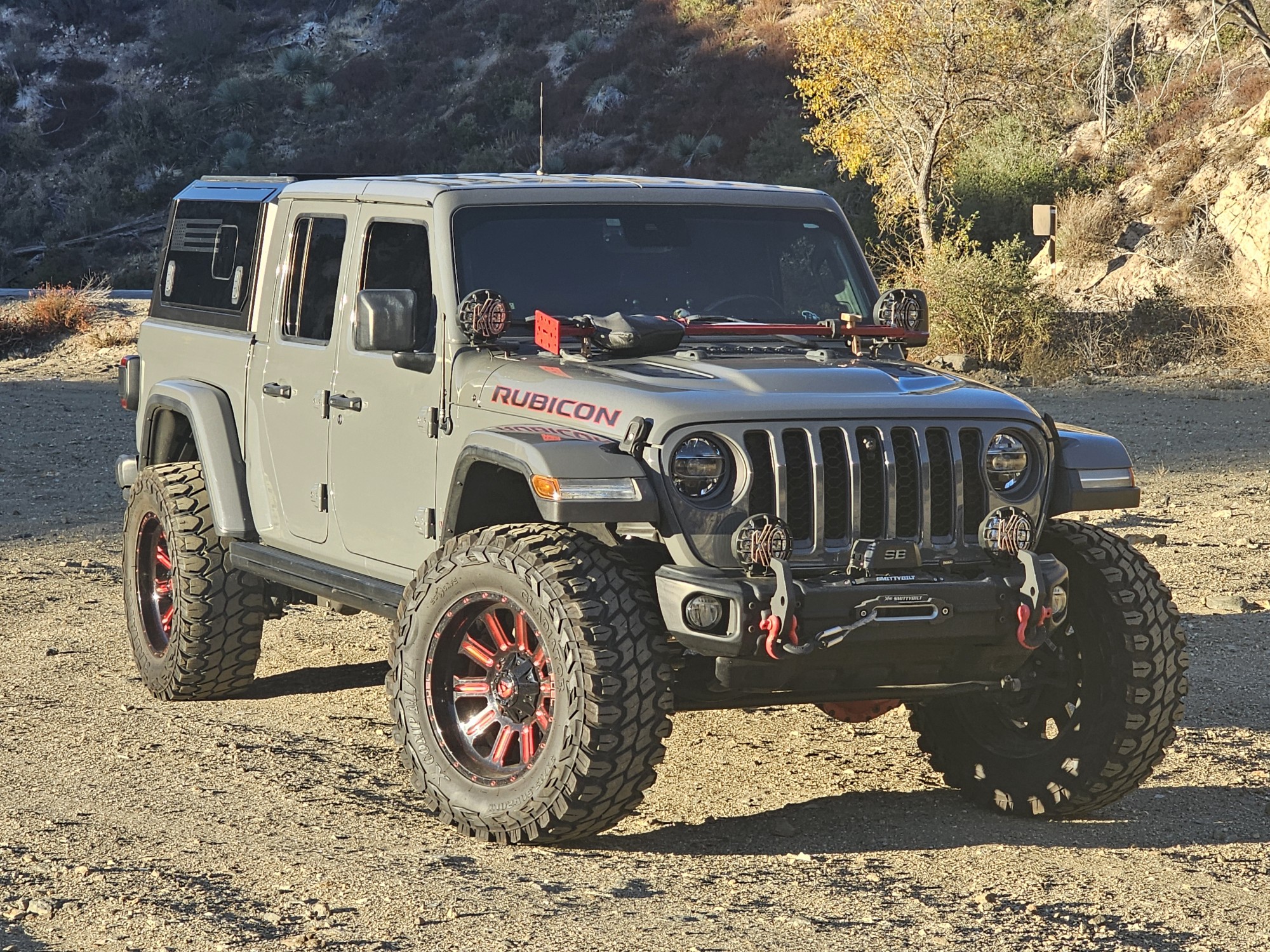 2021 Jeep Pickup 