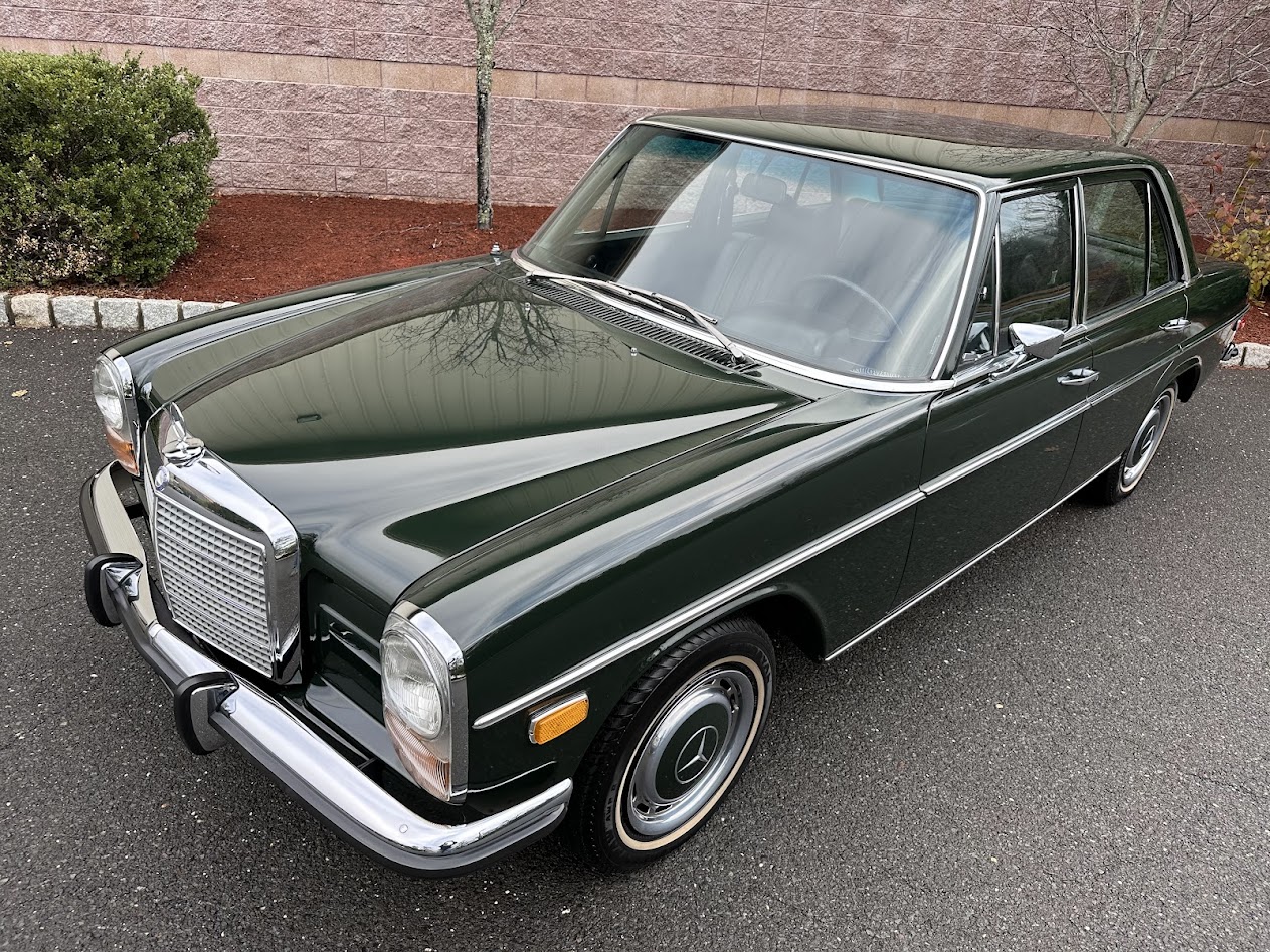 1973 Mercedes-Benz W114 & W115 