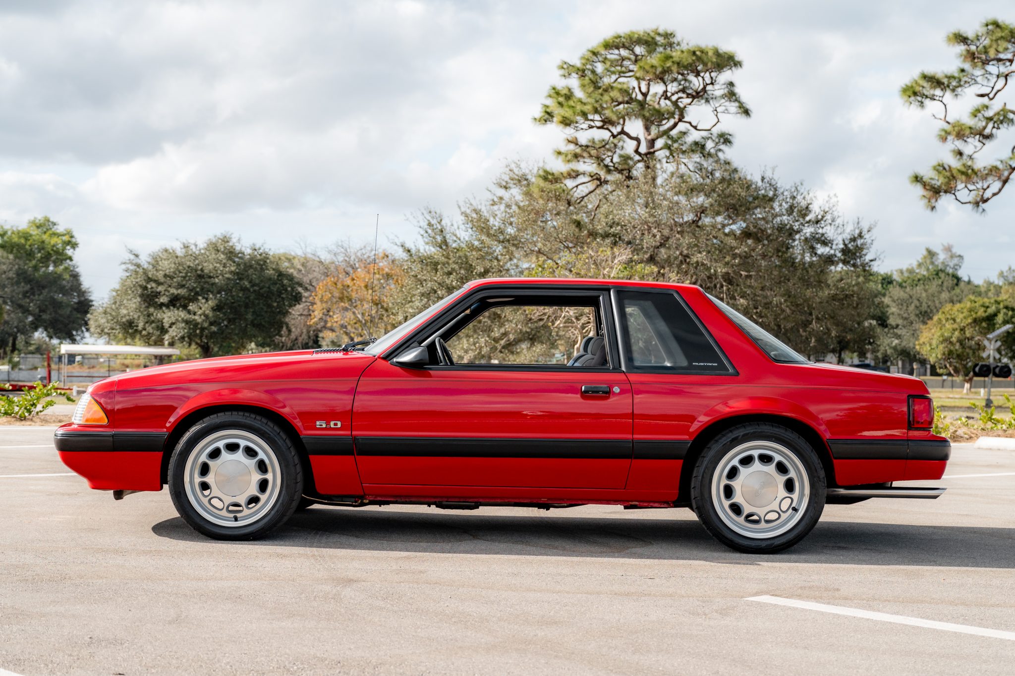1989 Ford Fox-Body Mustang 
