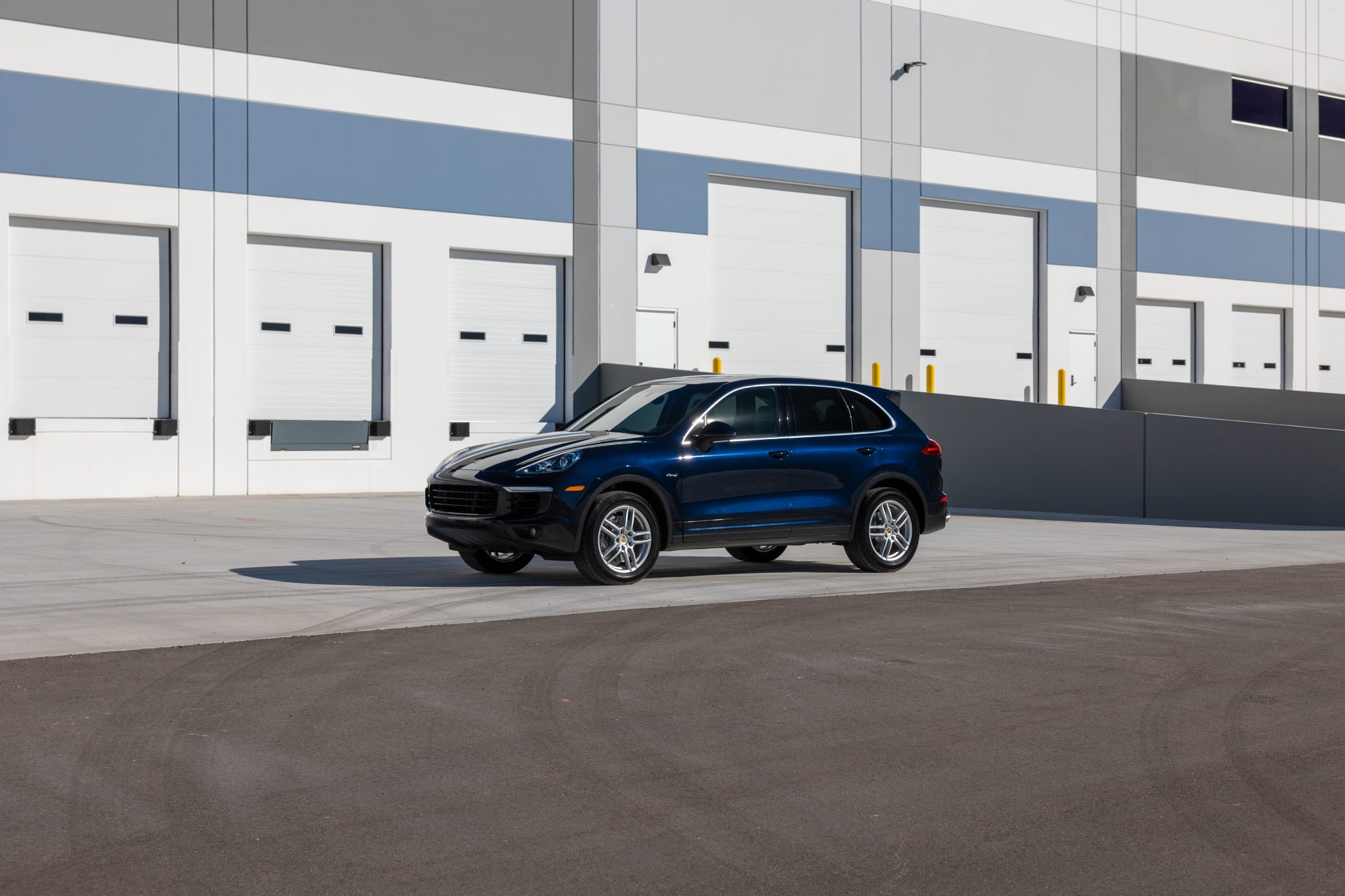 2015 Porsche 958 Cayenne (2011-2018) 